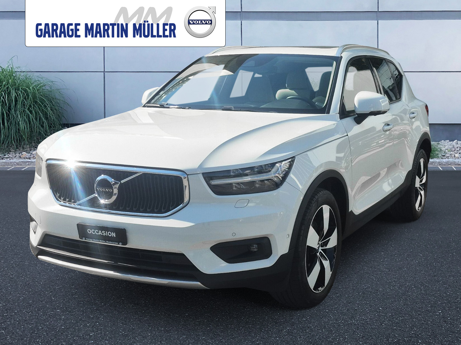 VOLVO XC40 2.0 T5 Momentum AWD-image-0