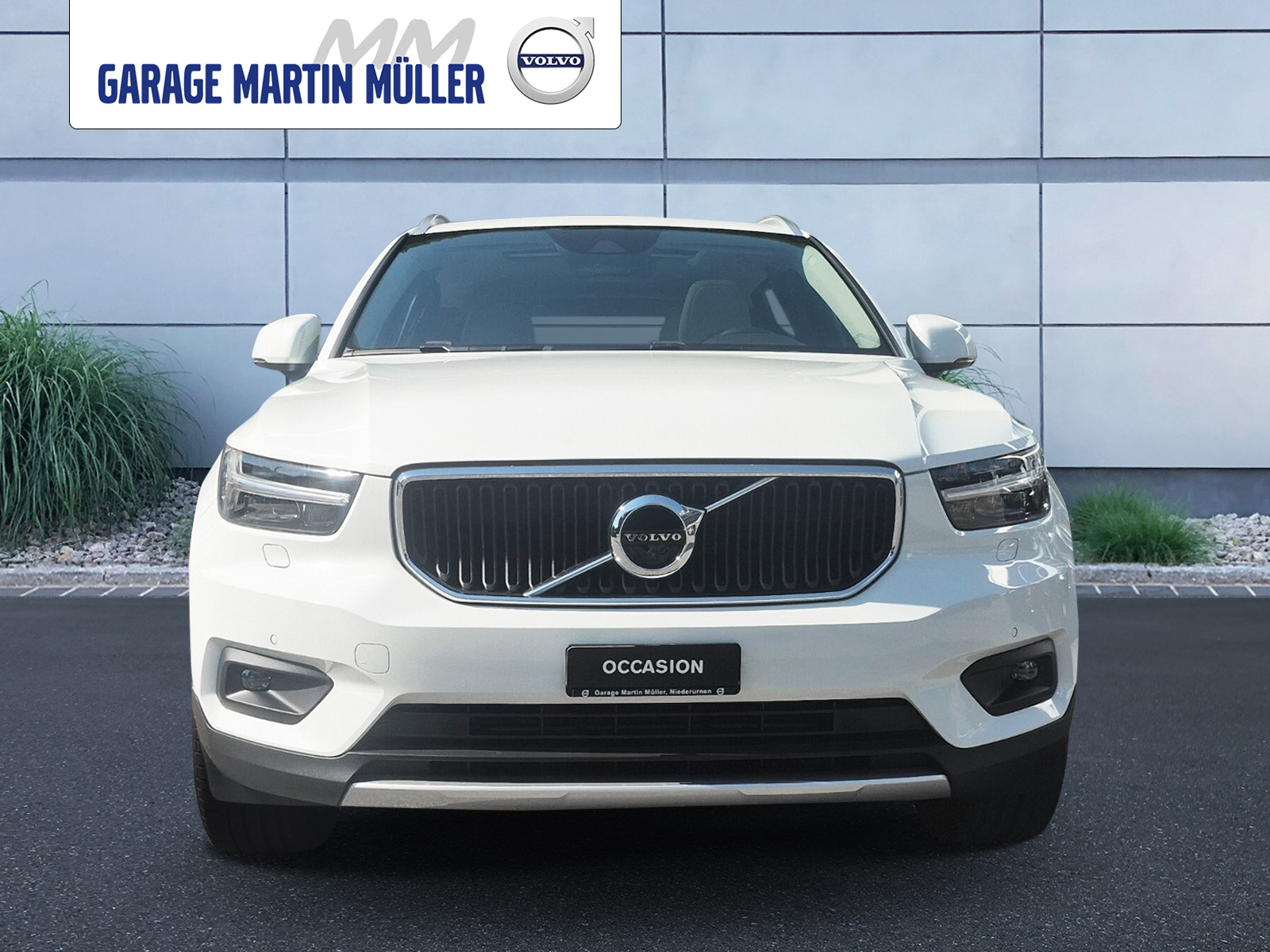 VOLVO XC40 2.0 T5 Momentum AWD-image-7