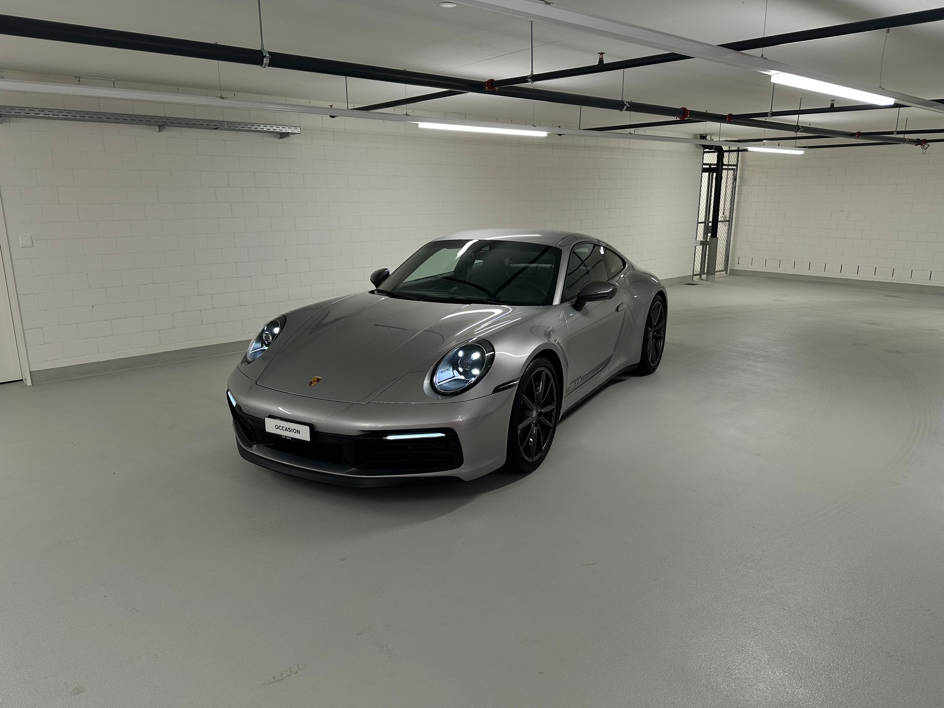 PORSCHE 3.0 Carrera T-image-0
