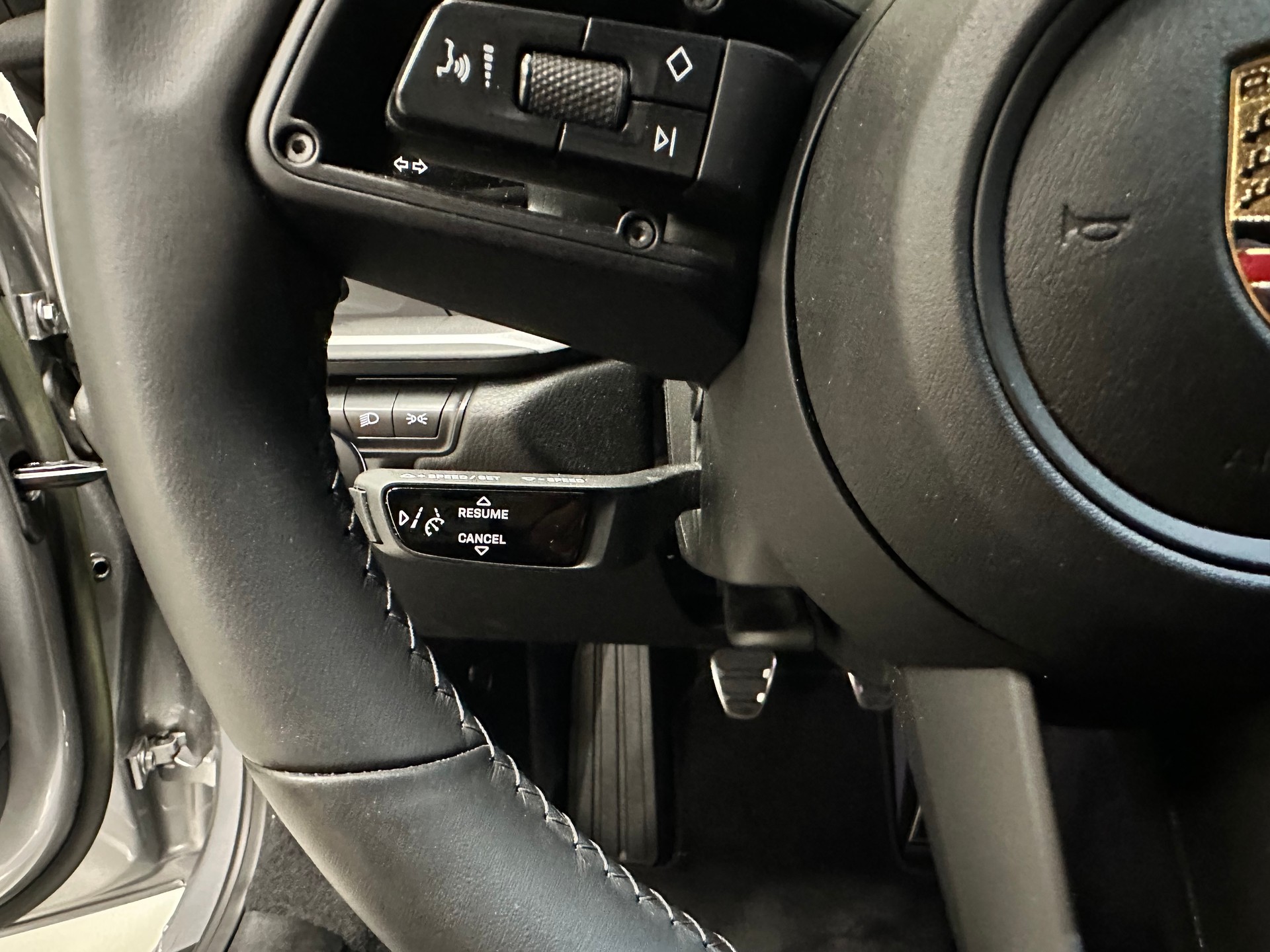 PORSCHE 3.0 Carrera T-image-9