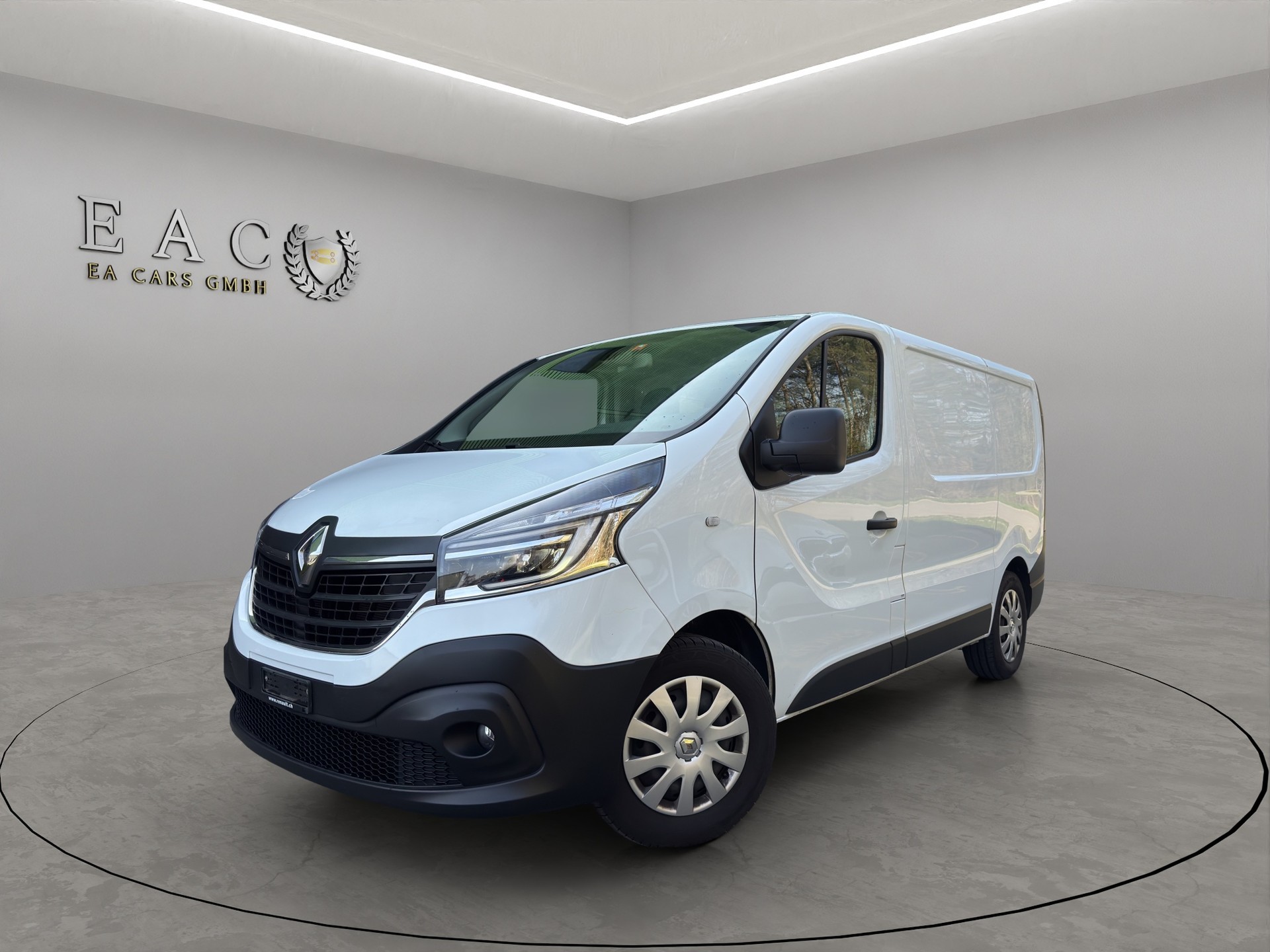RENAULT Trafic 2.0 dCi 120 3.0t Business L1H1-image-0