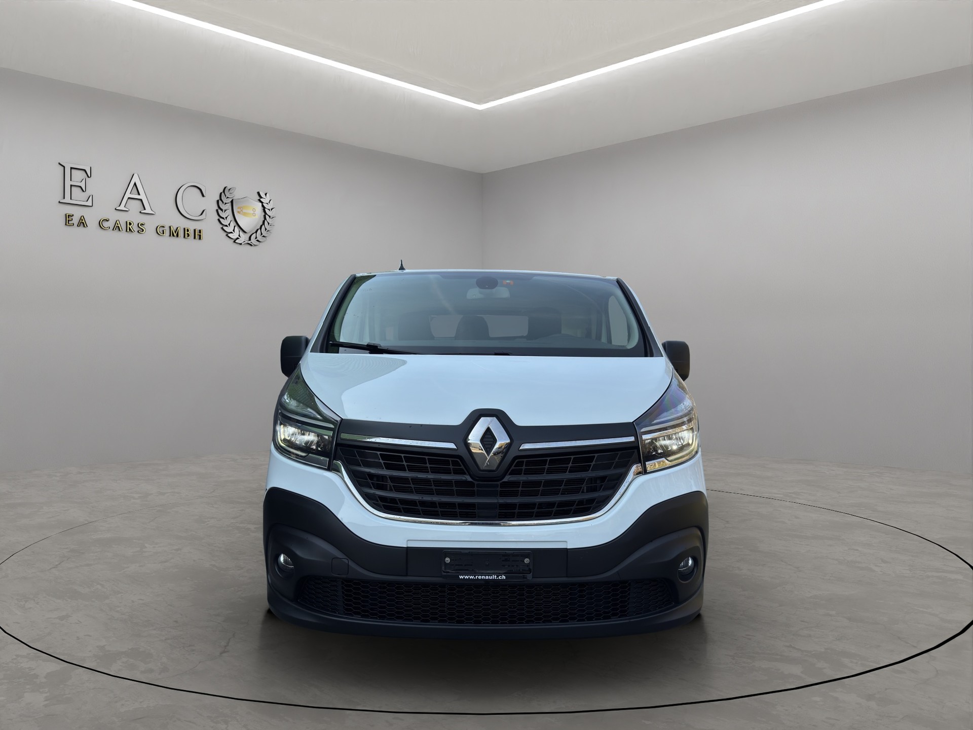 RENAULT Trafic 2.0 dCi 120 3.0t Business L1H1-image-7