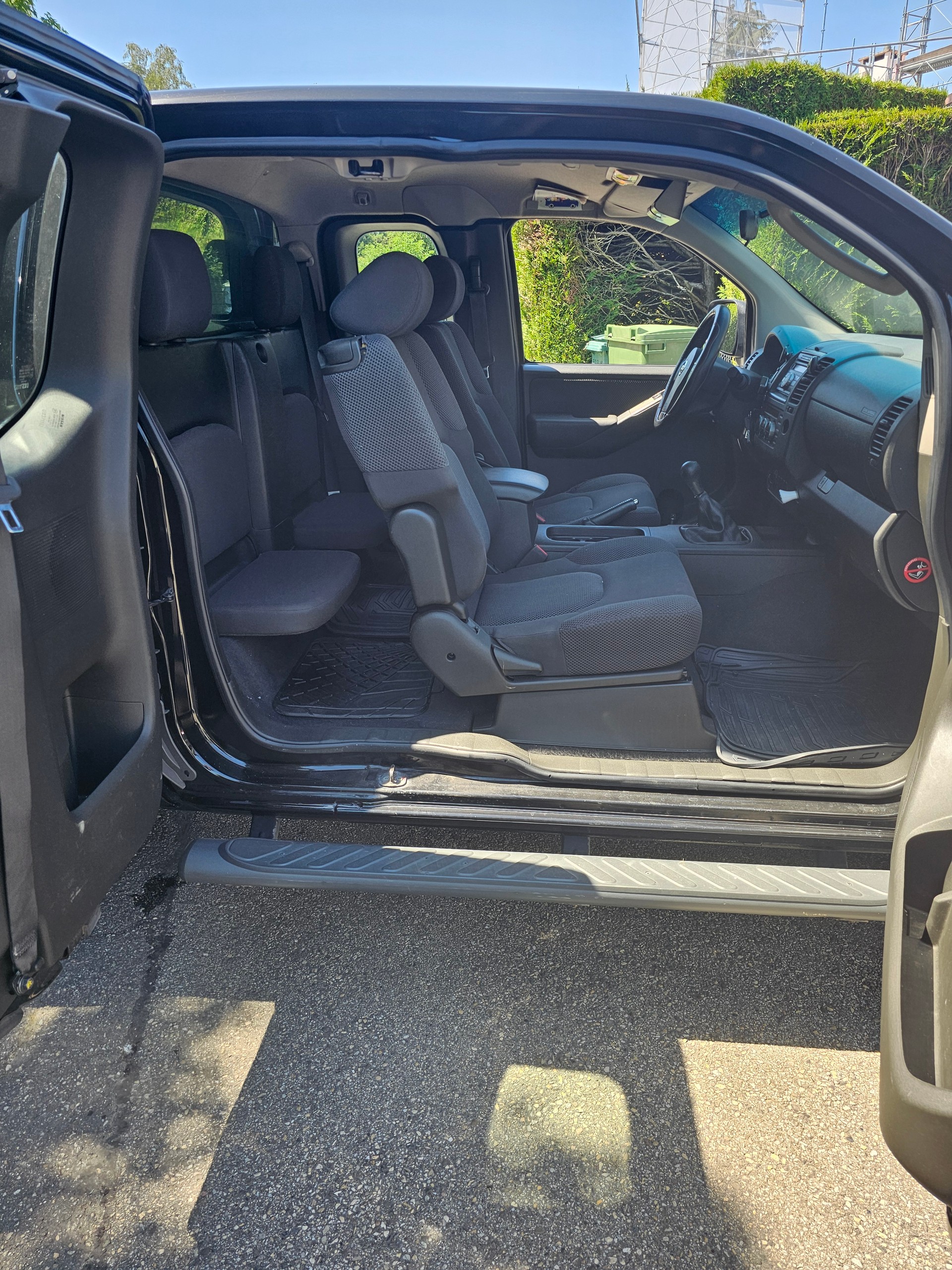 NISSAN 2.5 dCi King Cab XE-image-9