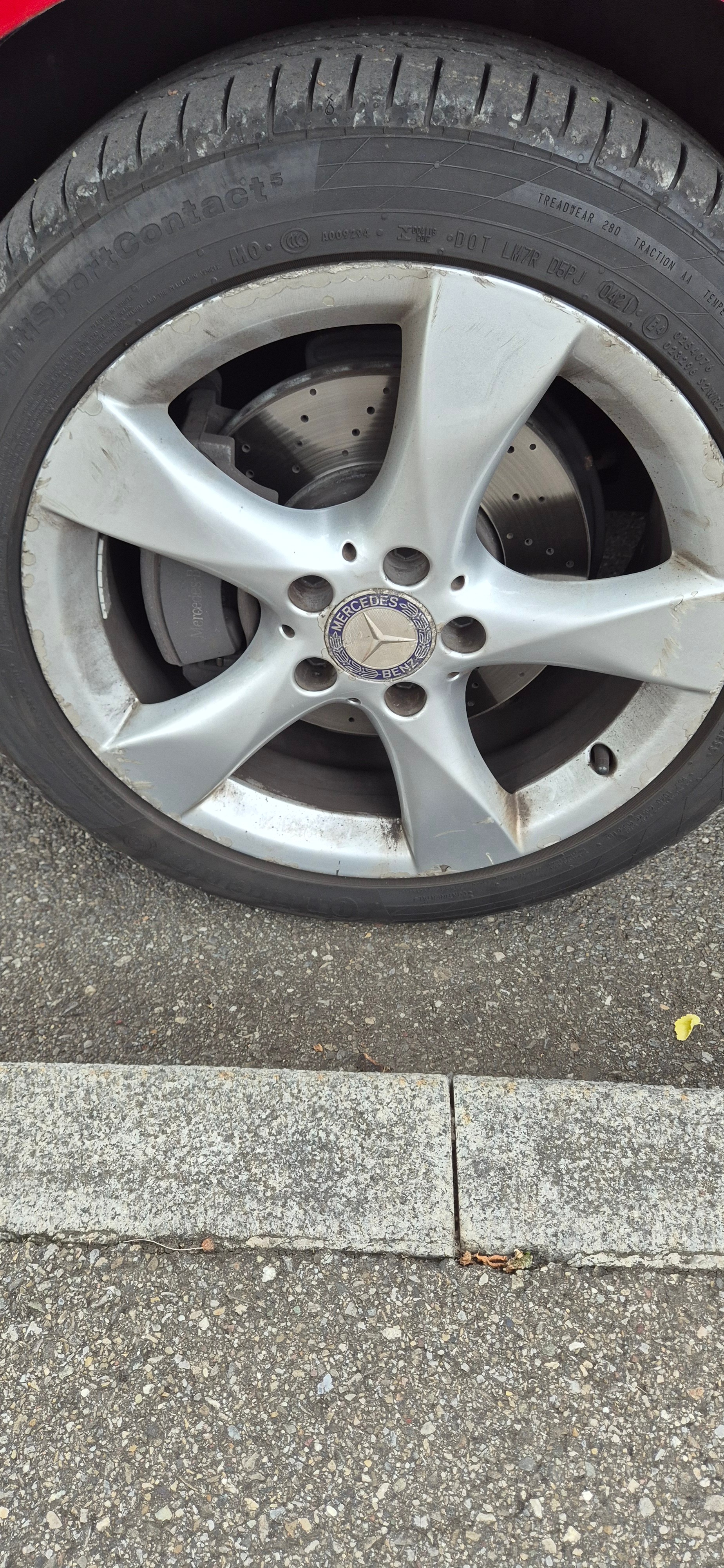 MERCEDES-BENZ B 180 BlueEF-image-3