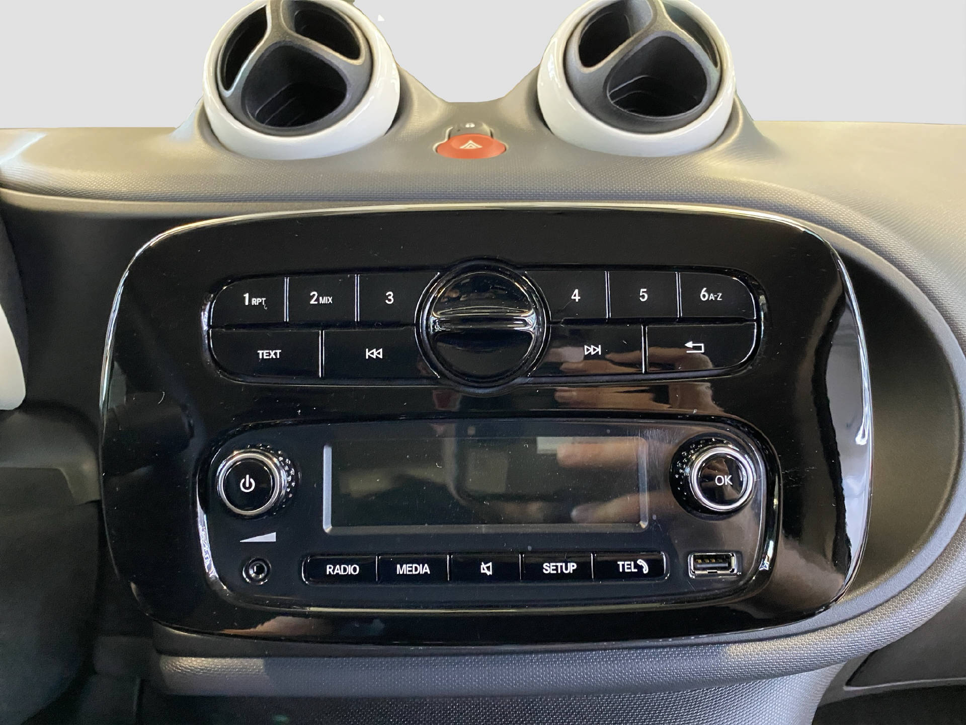 SMART Fortwo Coupé 1.0-image-10