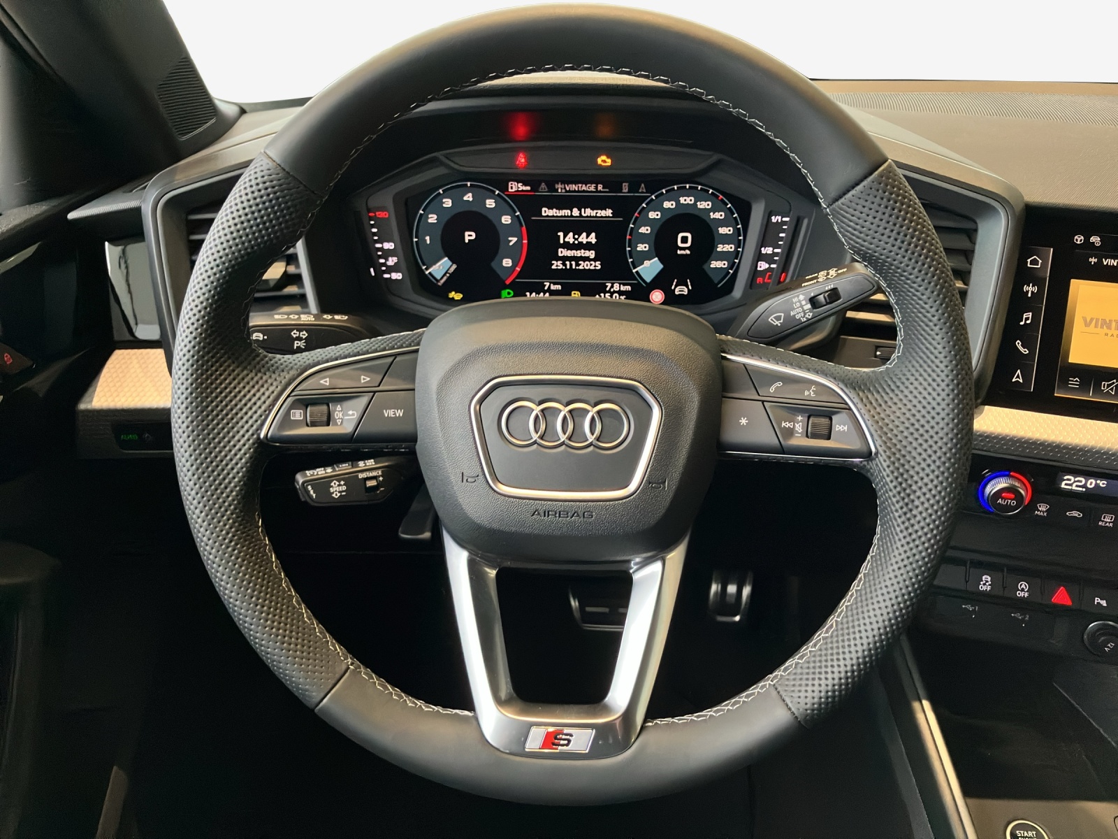 AUDI A1 Sportback 30 TFSI Attraction S-tronic-image-9