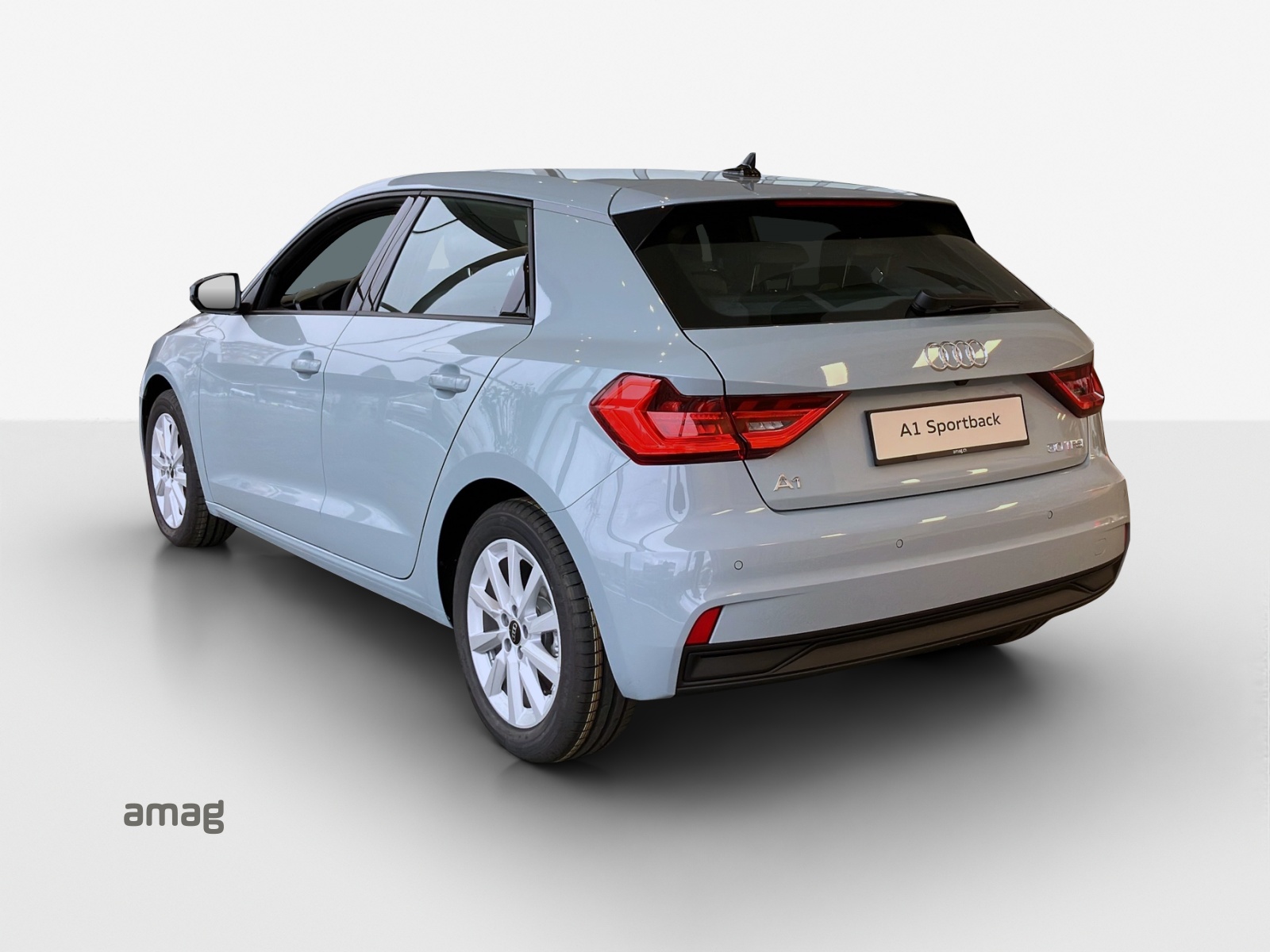 AUDI A1 Sportback 30 TFSI Attraction S-tronic-image-2