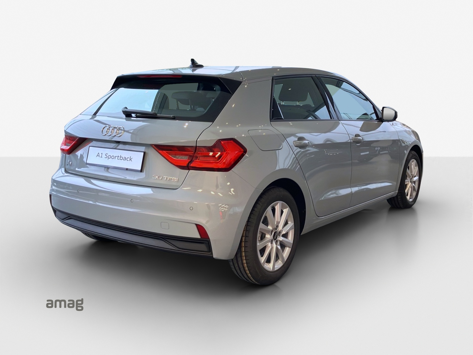 AUDI A1 Sportback 30 TFSI Attraction S-tronic-image-4