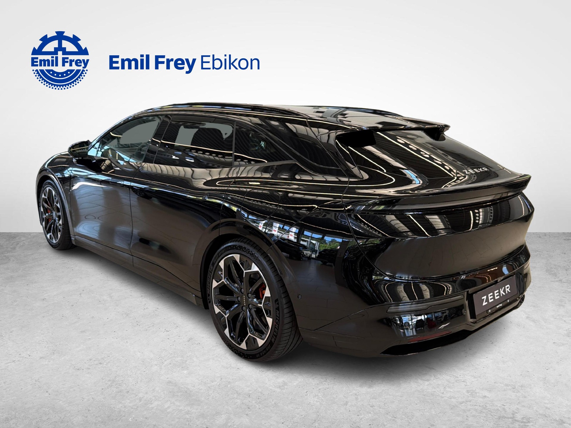 ZEEKR 7GT Privilege AWD-showroom-element-3
