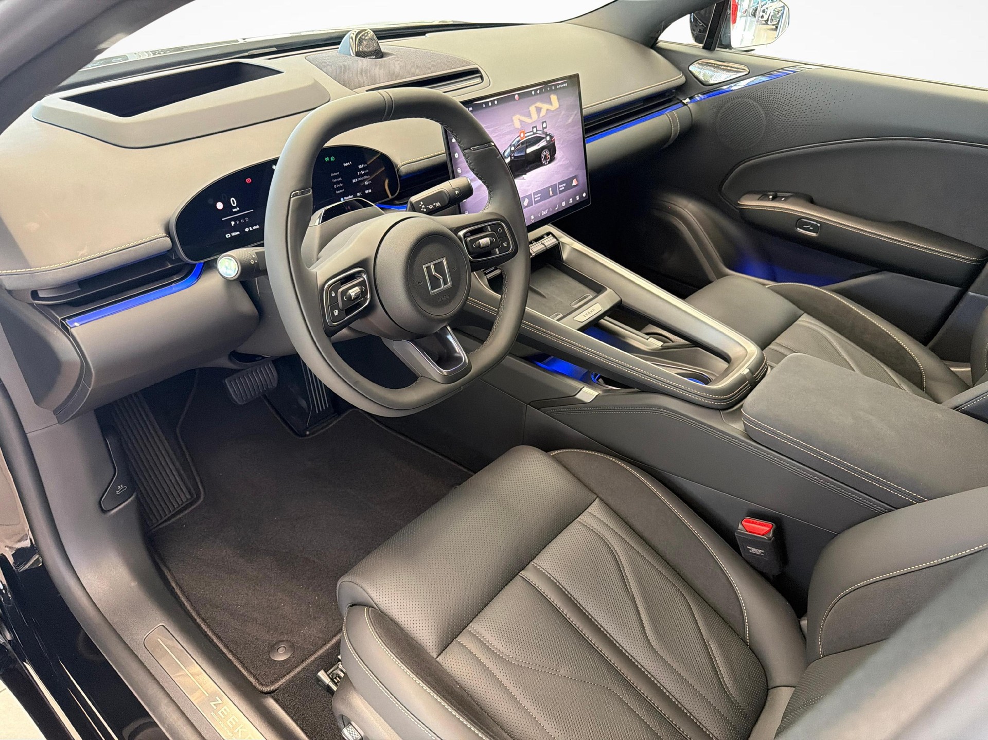 ZEEKR 7GT Privilege AWD-image-8