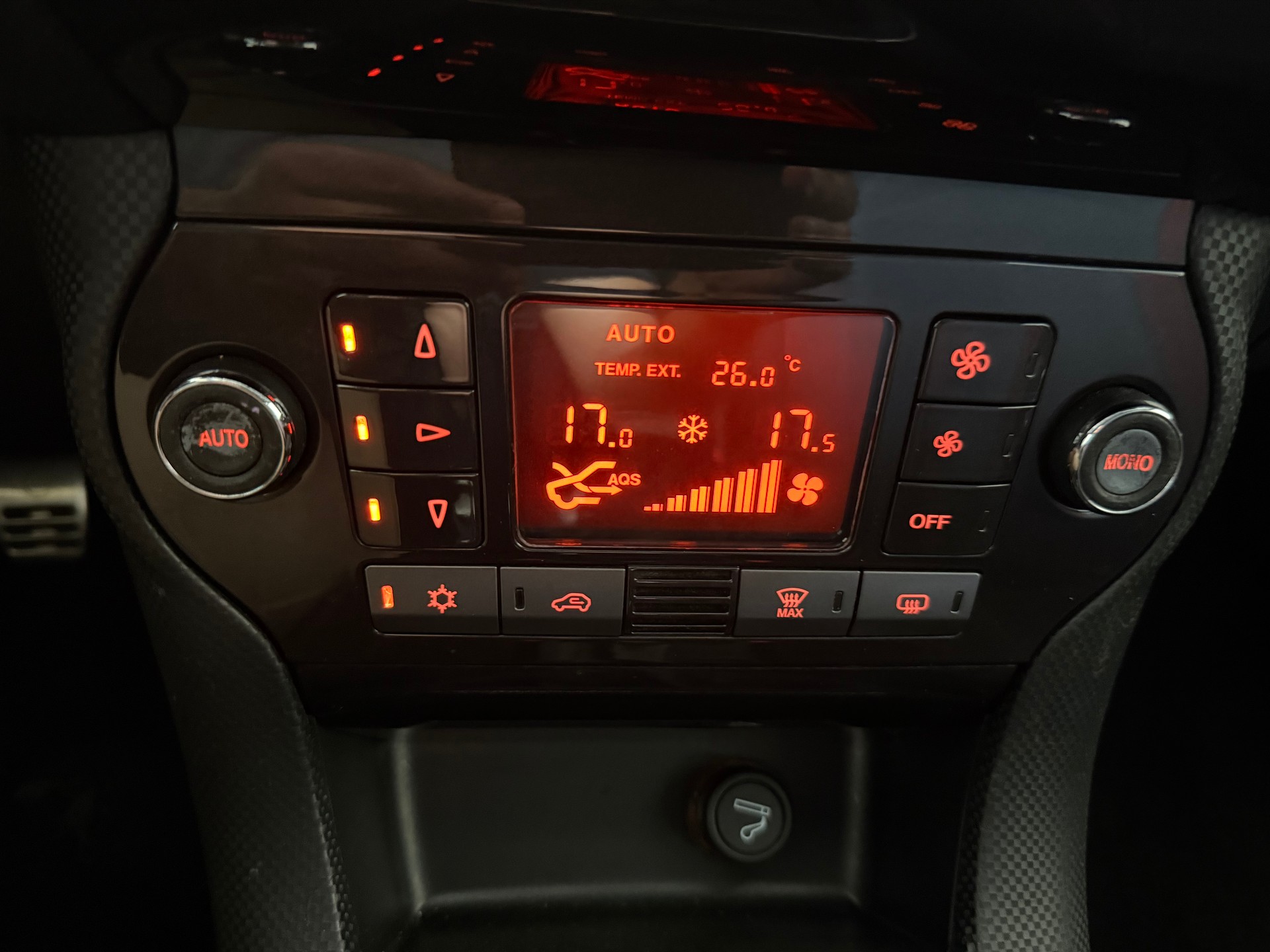 FIAT Bravo 1.4 16V Turbo Sport-image-14