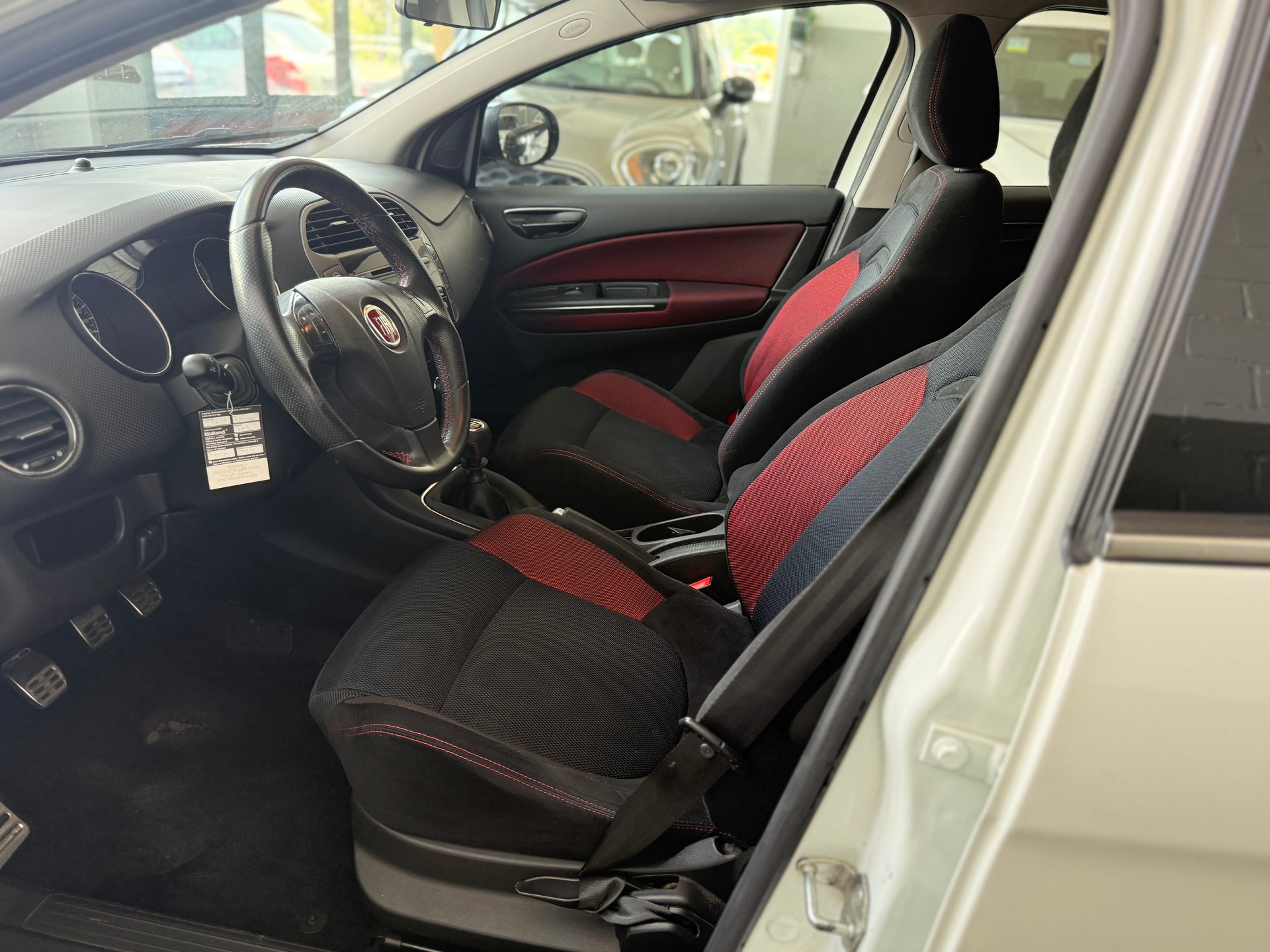 FIAT Bravo 1.4 16V Turbo Sport-image-7