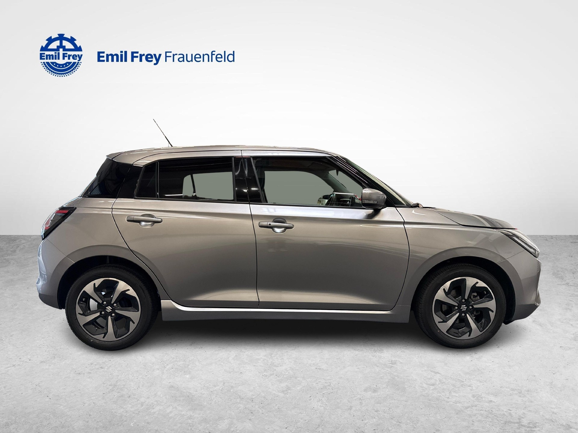 SUZUKI Swift 1.2 Compact Top Hybrid-image-5