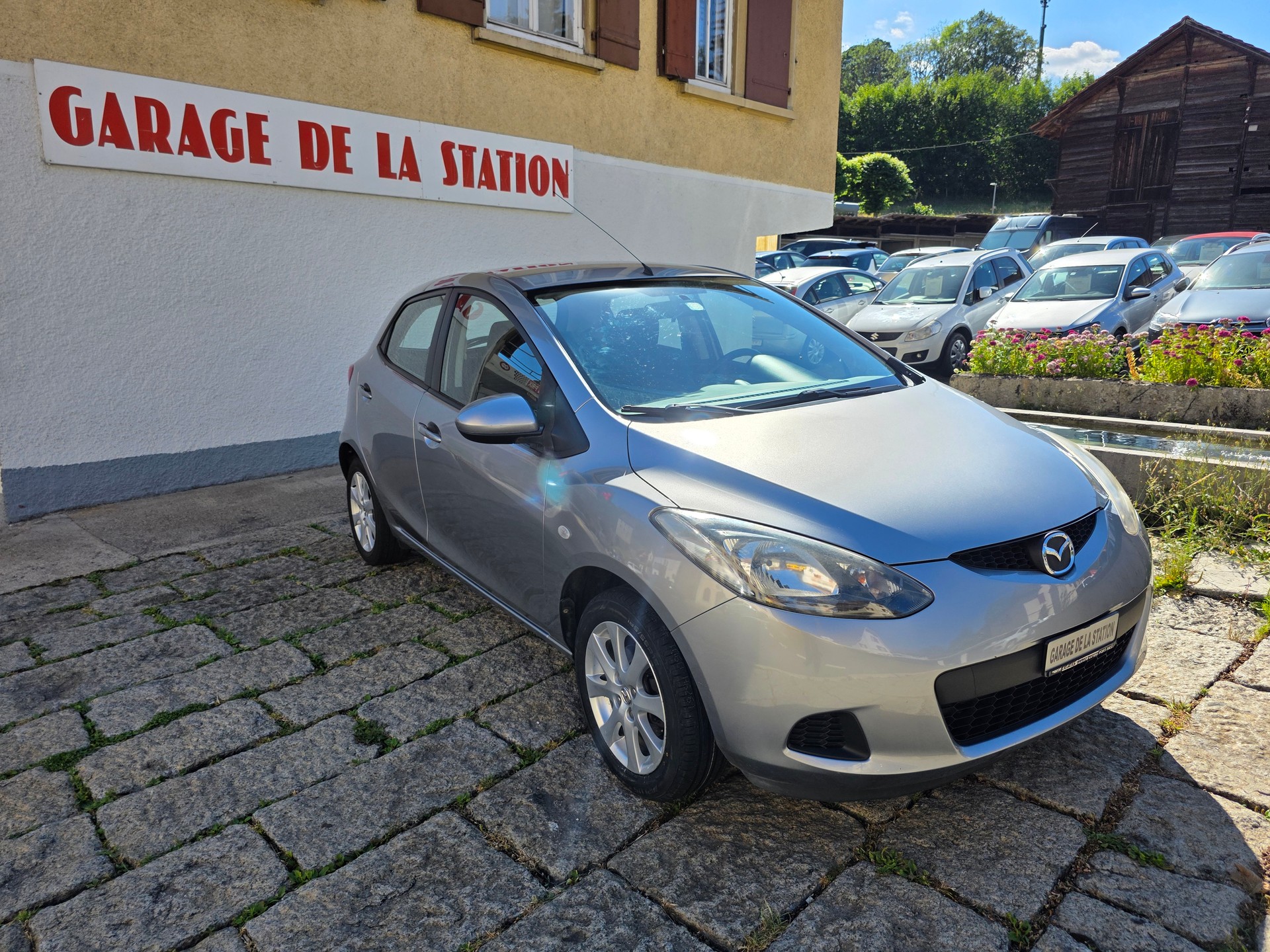 MAZDA 2 1.3i 16V Exclusive-image-2