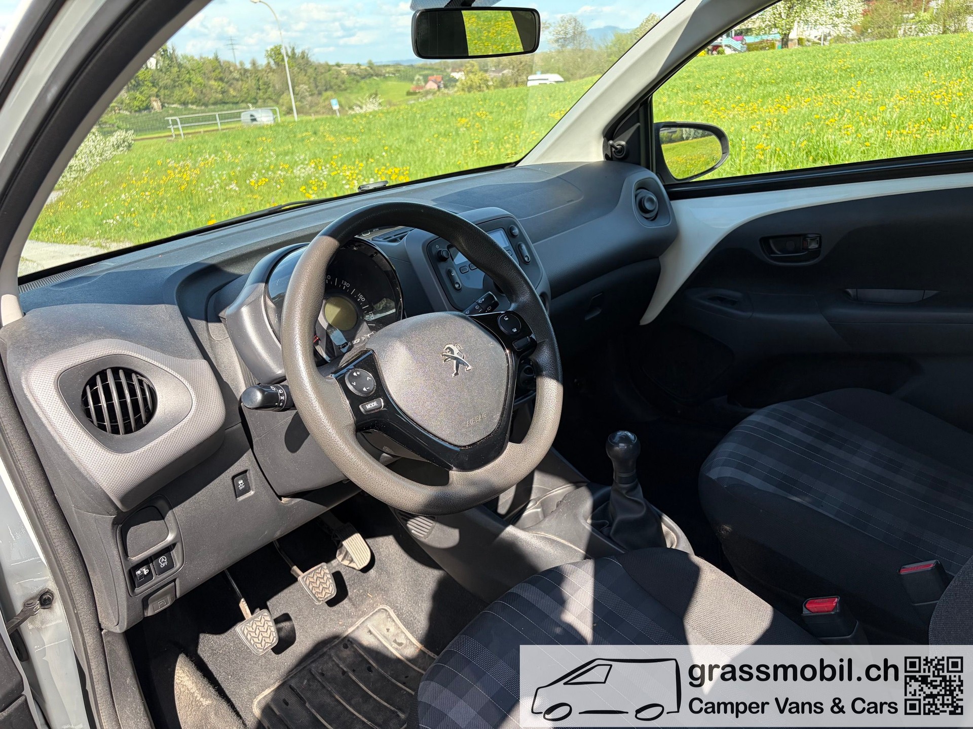 PEUGEOT 108 e-1.0 VTi Stop&Start Active-image-11