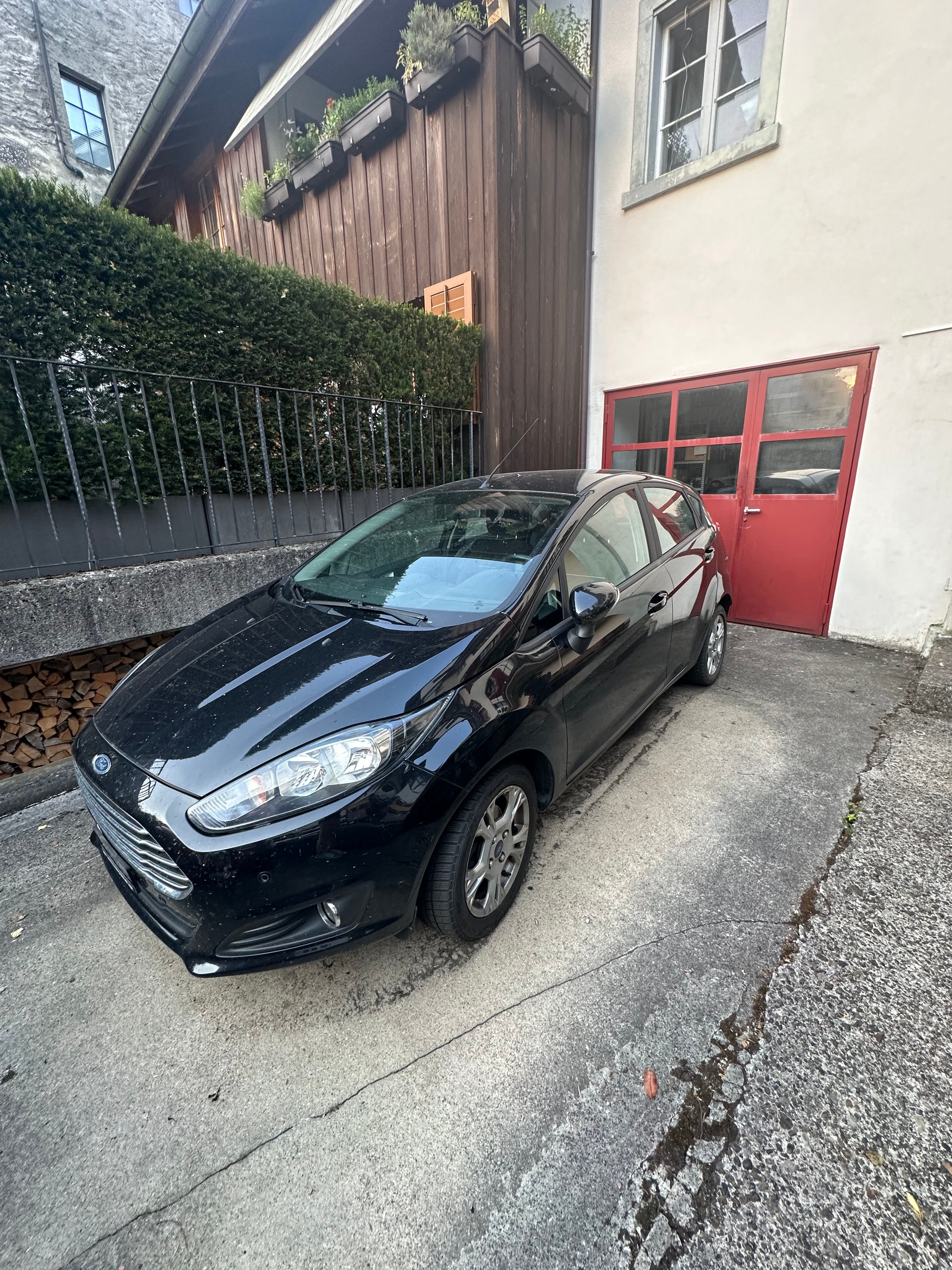FORD 1.0 EcoB 100 Trend-image-1