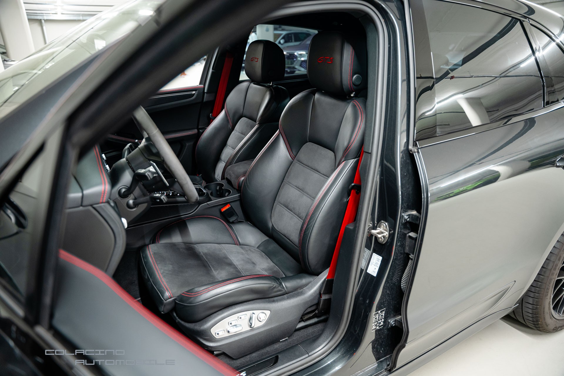 PORSCHE Macan GTS PDK-image-13