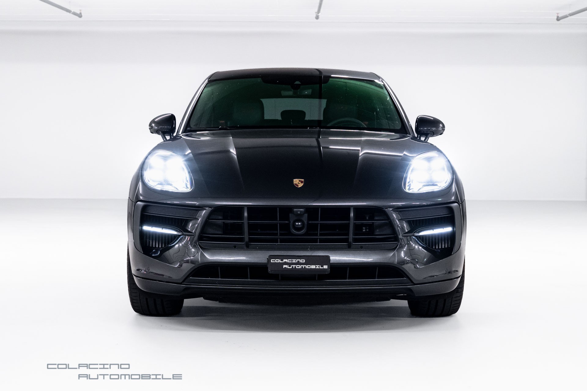 PORSCHE Macan GTS PDK-image-4