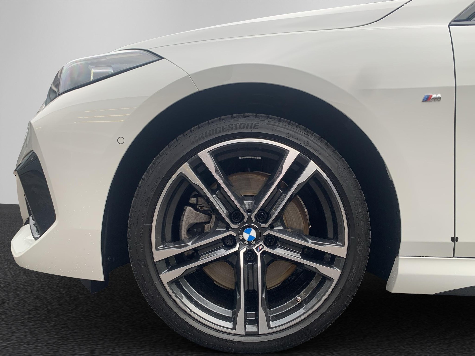BMW 220d M Sport xDrive Gran Coupé-image-9