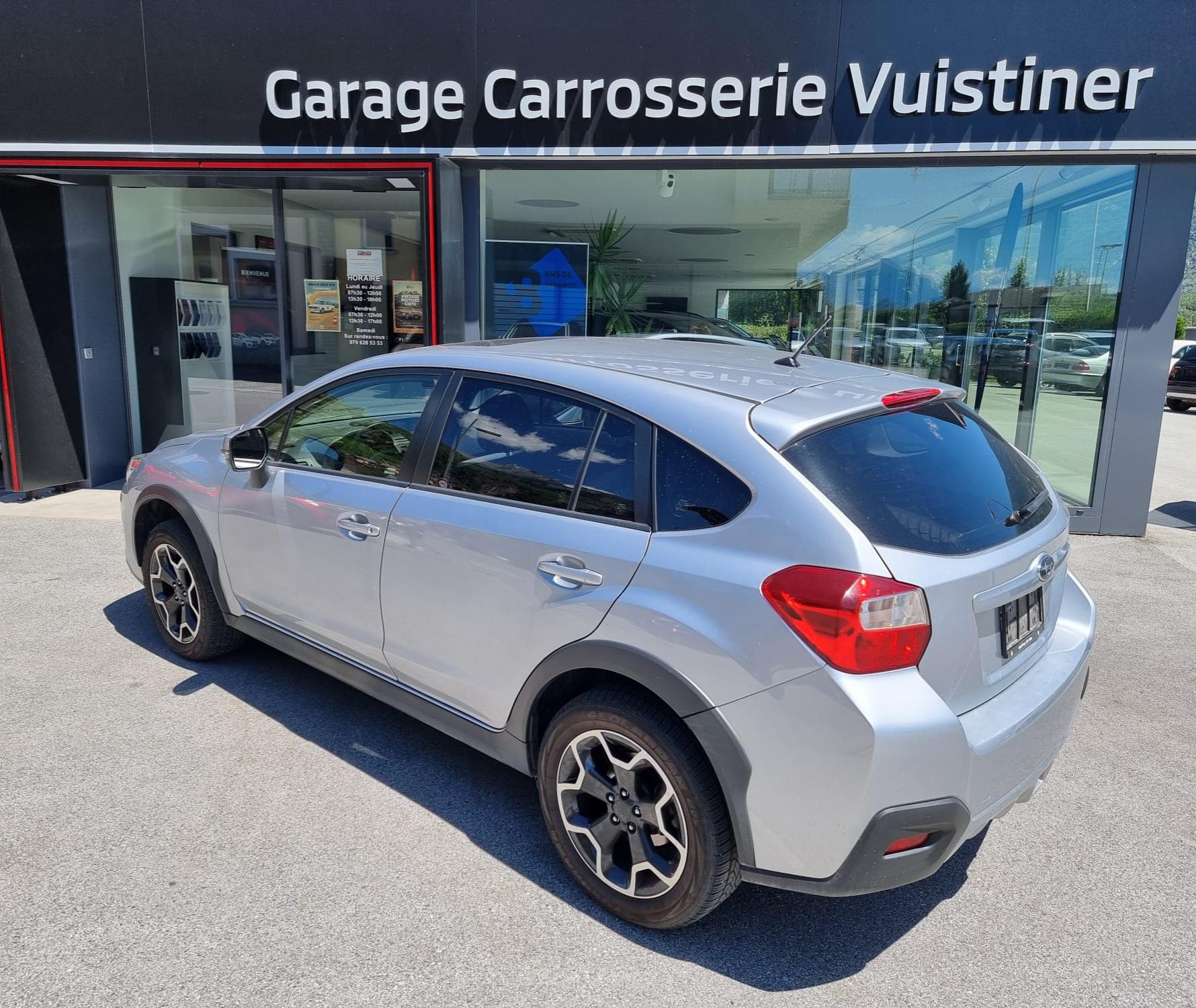 SUBARU XV 2.0i Swiss Three-image-3