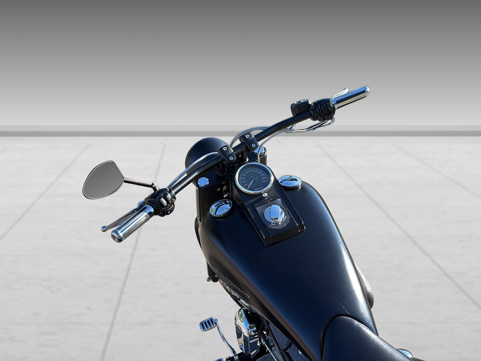 HARLEY-DAVIDSON FLSTI Softail Heritage-showroom-element-3