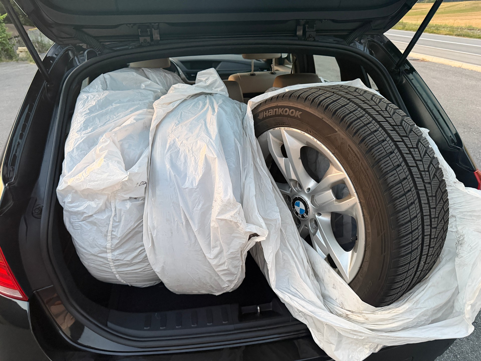 BMW X1 xDrive 23d-image-9