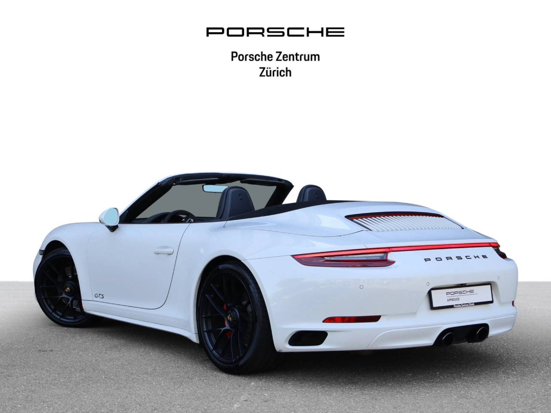 PORSCHE 911 Carrera 4 GTS Cabriolet-image-2