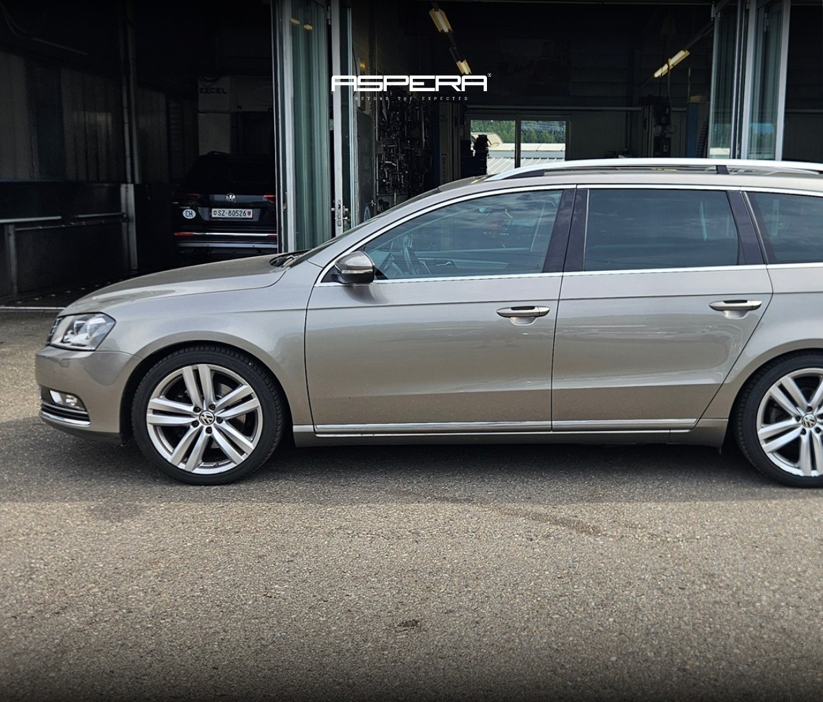 VW Passat Variant 1.6 TDI BMT Comfortline-image-1