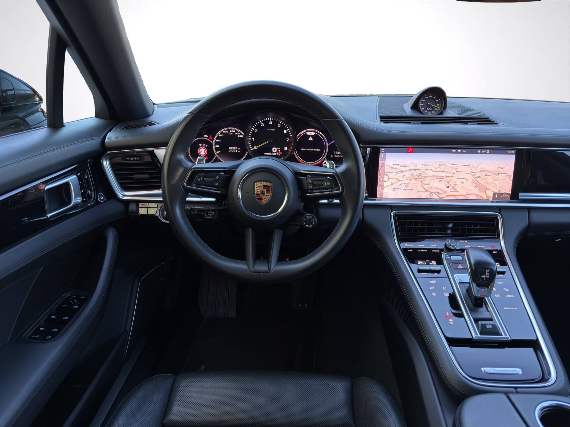PORSCHE Panamera 4S E-Hybrid Sport Turismo PDK-image-13