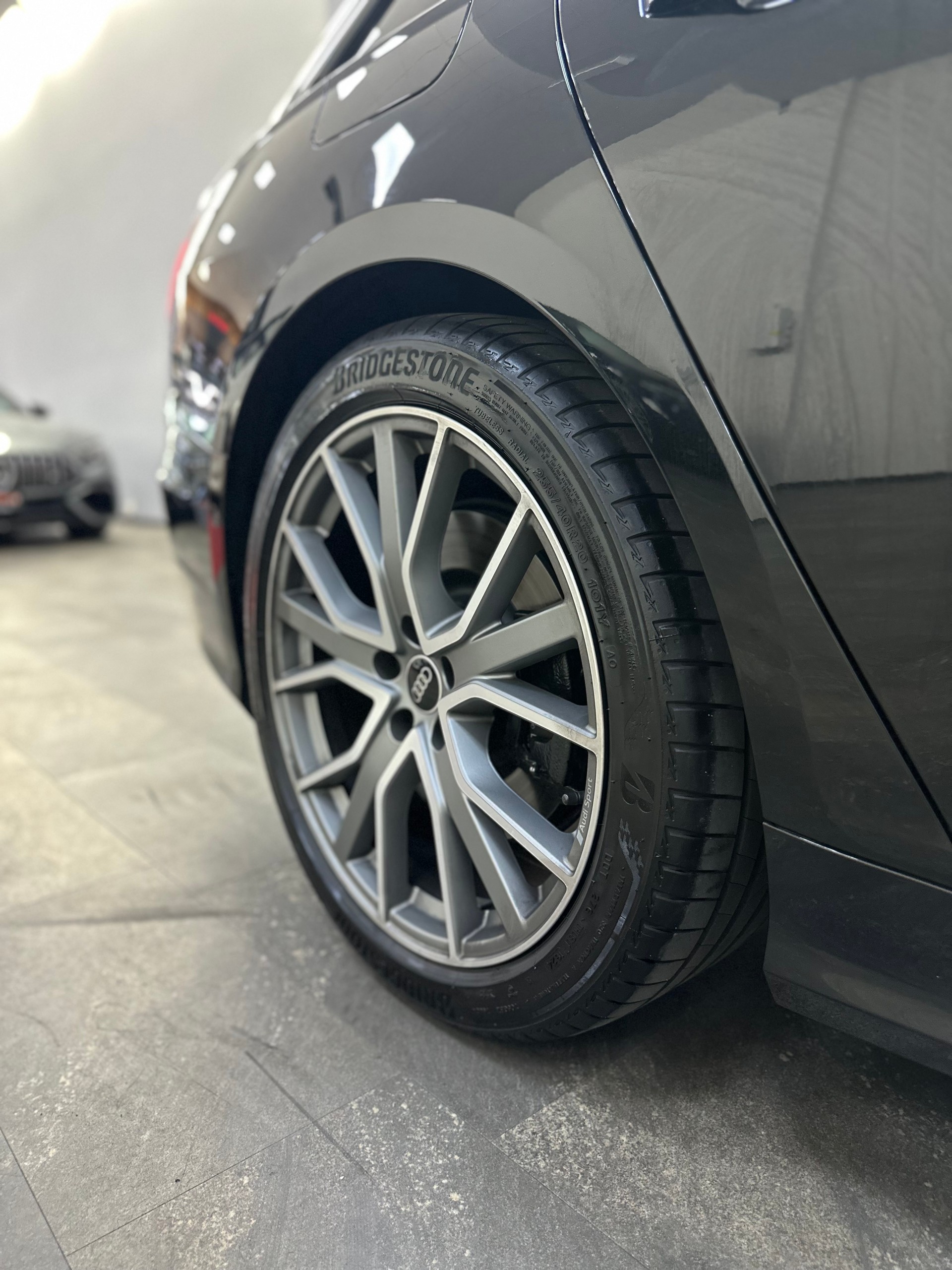 AUDI S6 Avant 3.0 TDI quattro tiptronic-image-11