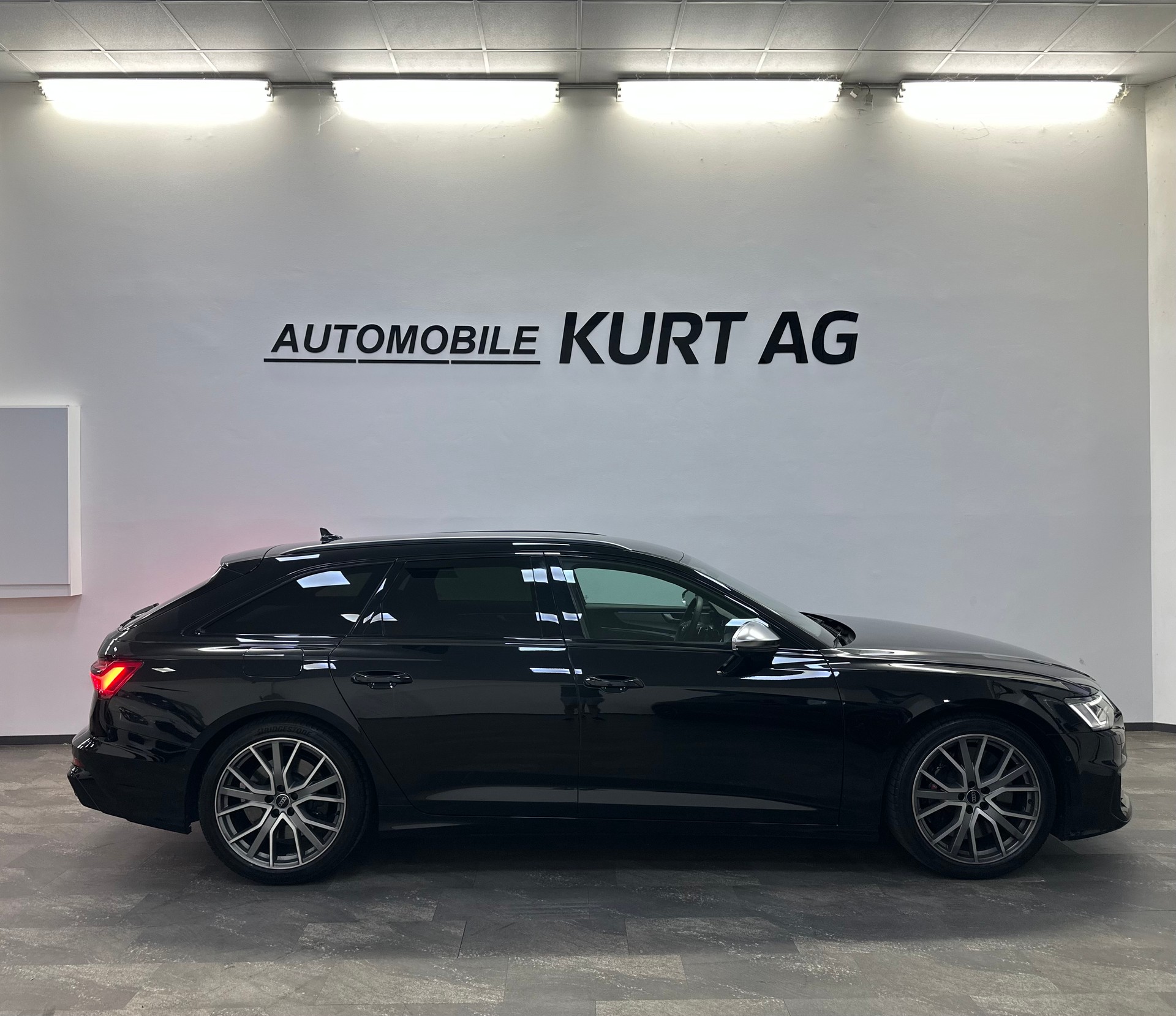 AUDI S6 Avant 3.0 TDI quattro tiptronic-image-7