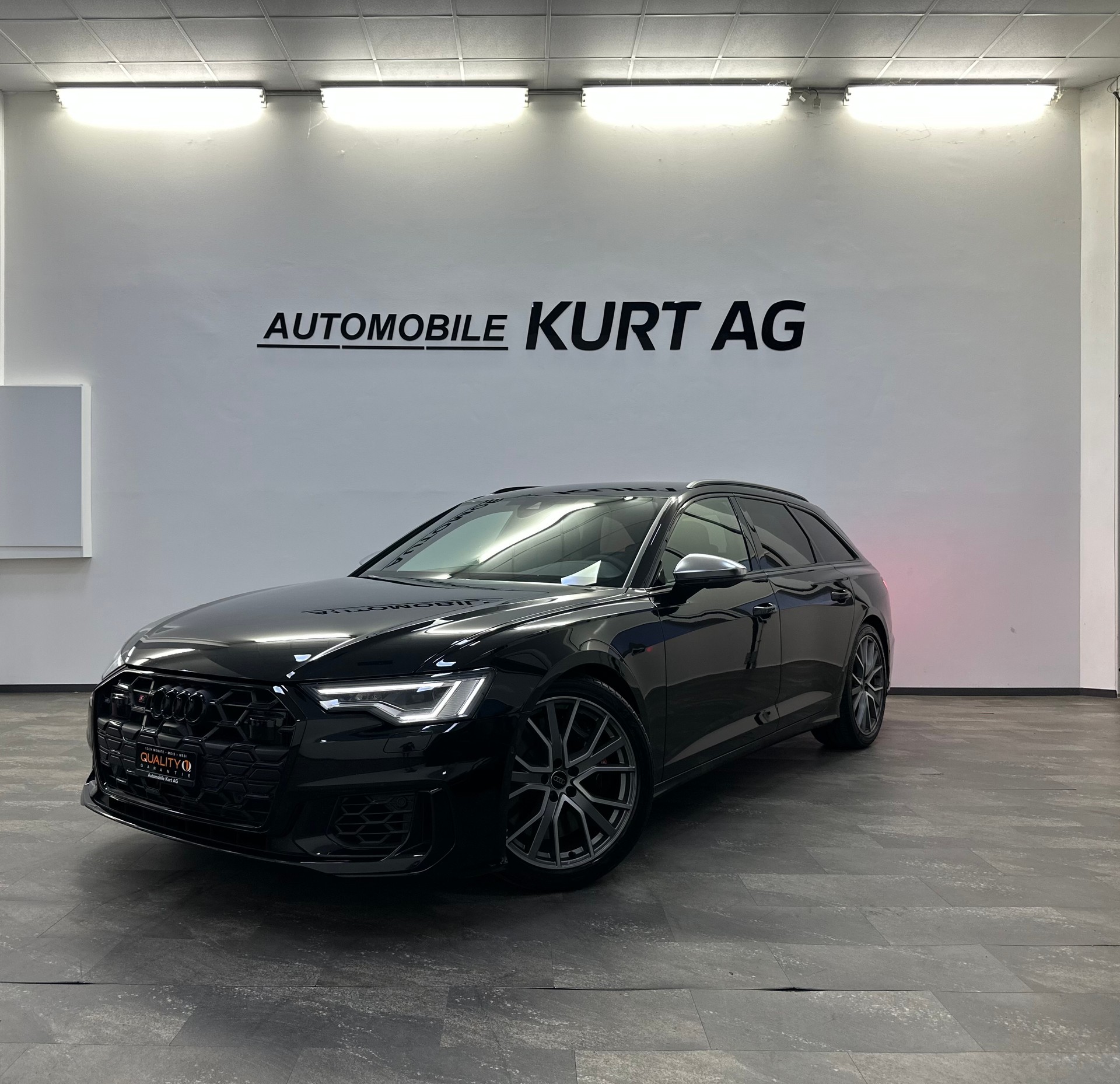 AUDI S6 Avant 3.0 TDI quattro tiptronic-image-0