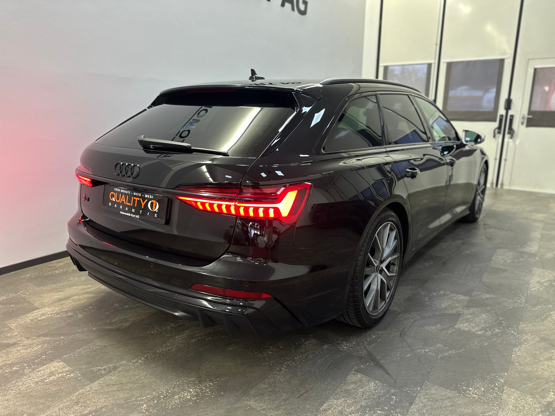 AUDI S6 Avant 3.0 TDI quattro tiptronic-image-9