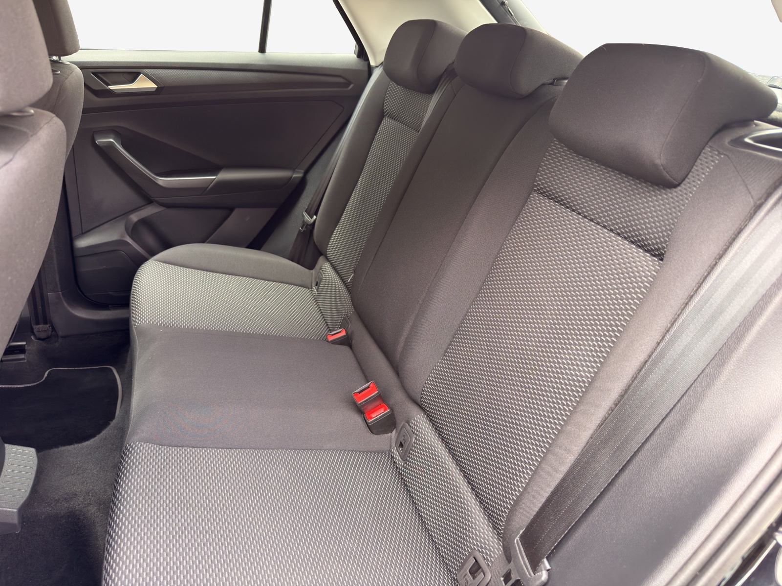 VW T-Roc 1.0 TSI-image-11