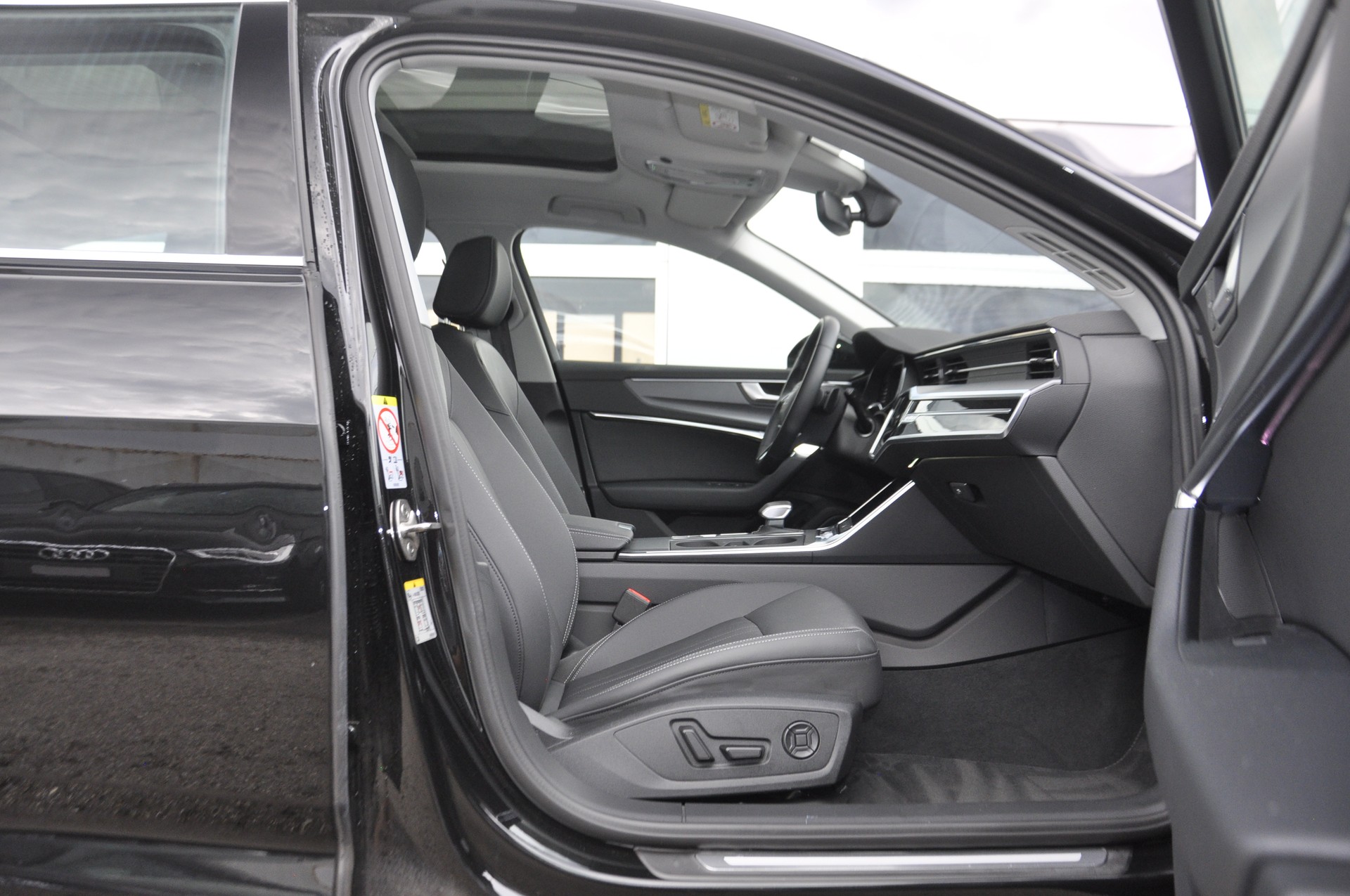 AUDI A6 Avant 50 TDI advanced quattro tiptronic I Panoramadach-image-6