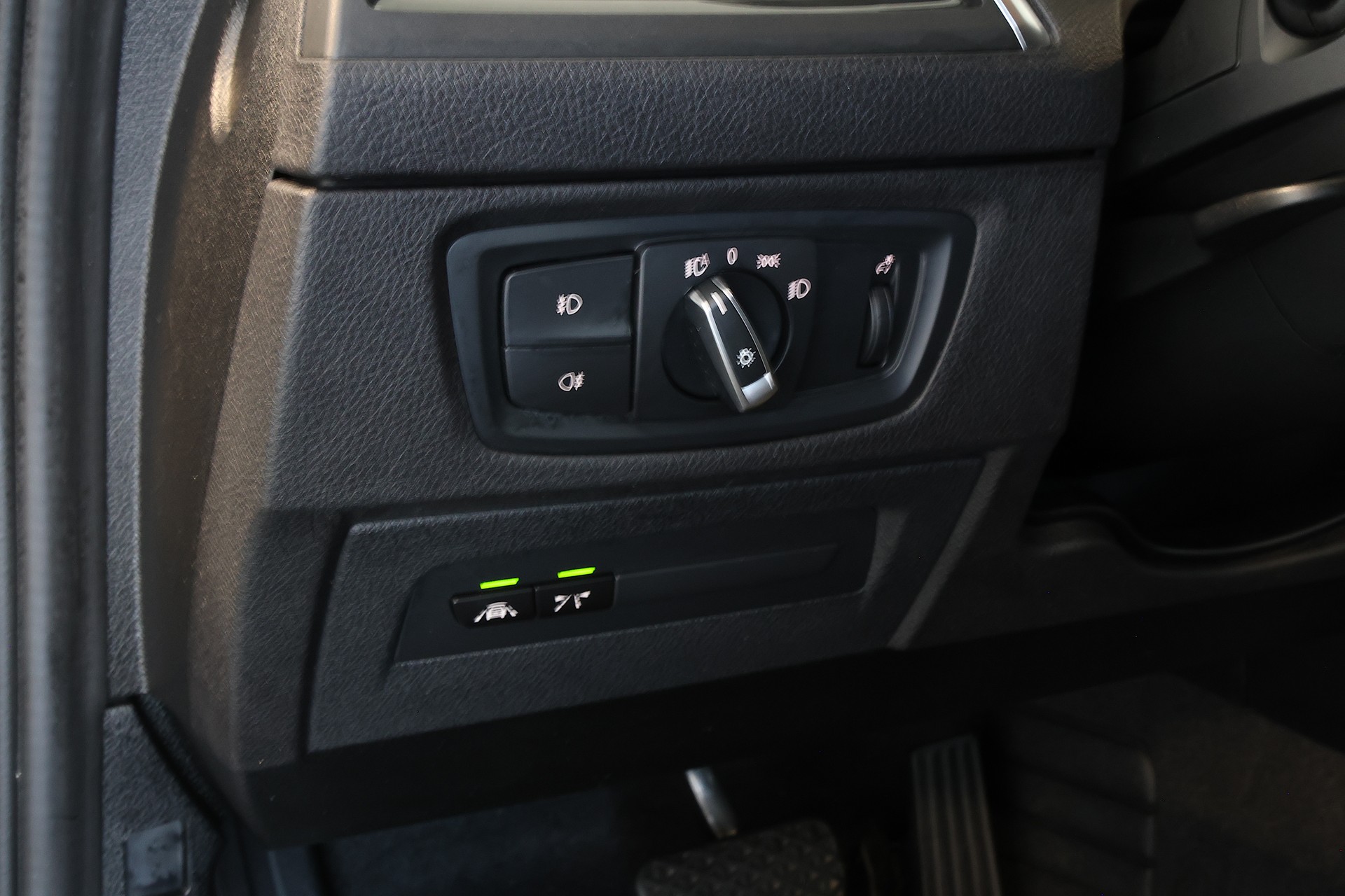 BMW 118i Steptronic-image-10