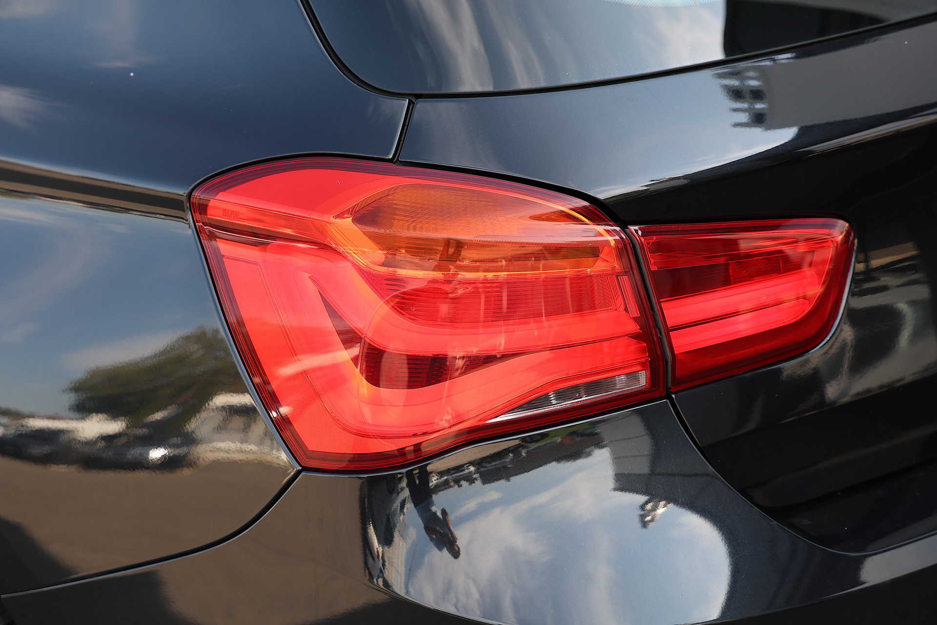 BMW 118i Steptronic-image-5