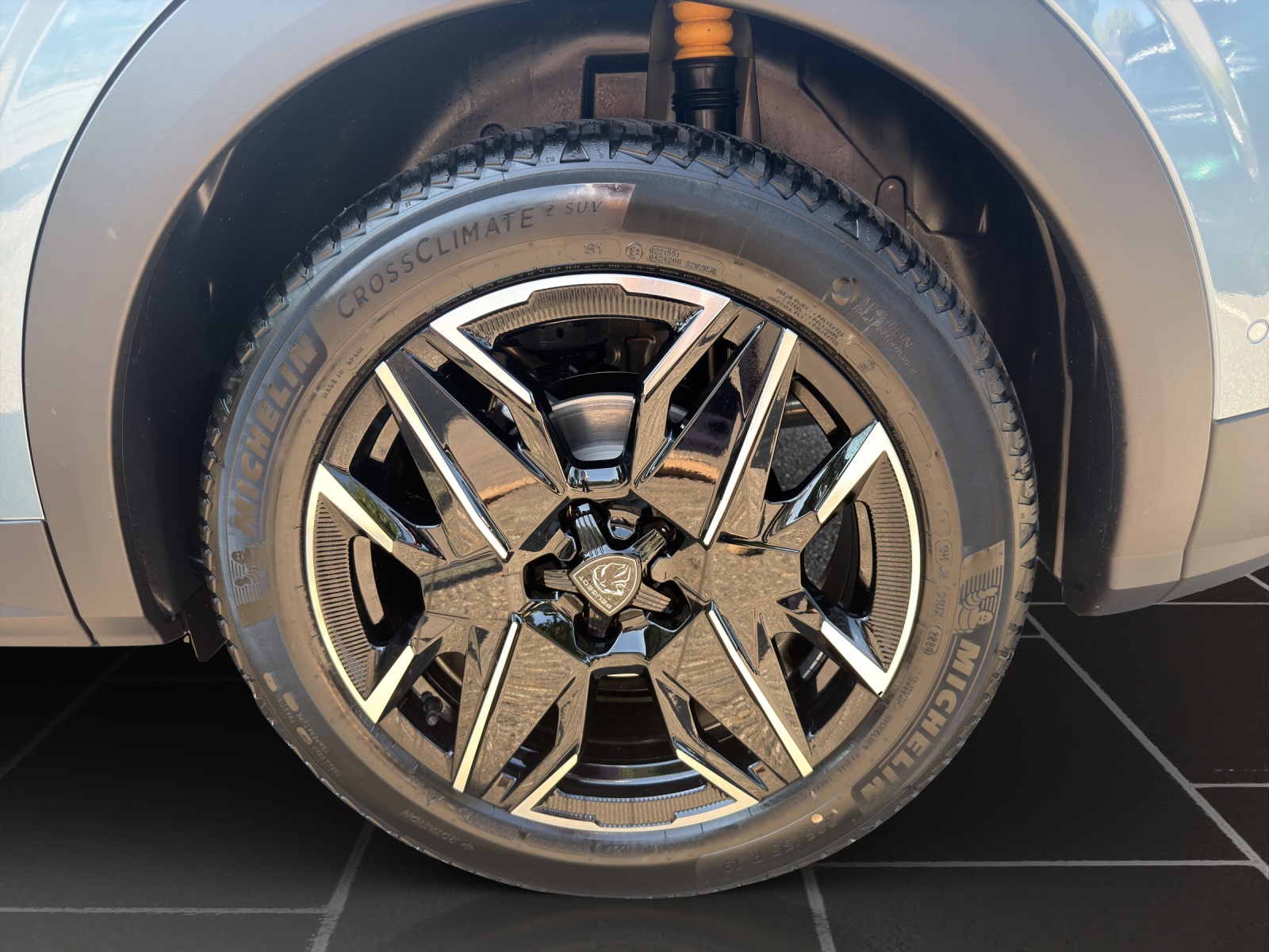 PEUGEOT 3008 NEW 145 e-DCS GT-image-9