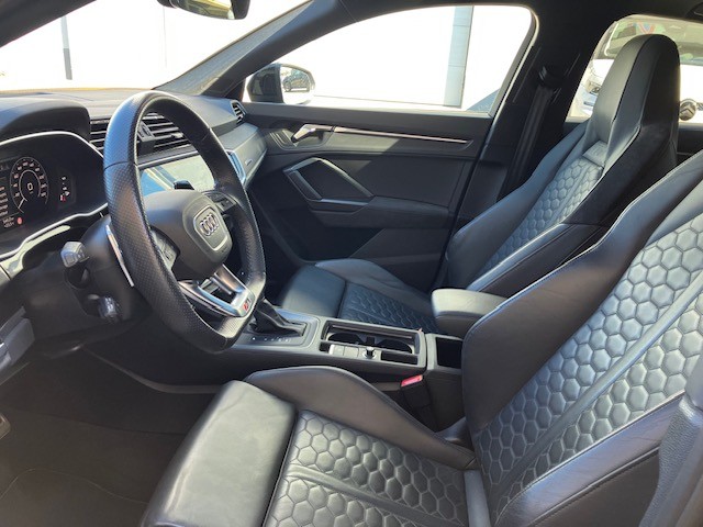 AUDI RS Q3 Sportback quattro S tronic-image-5