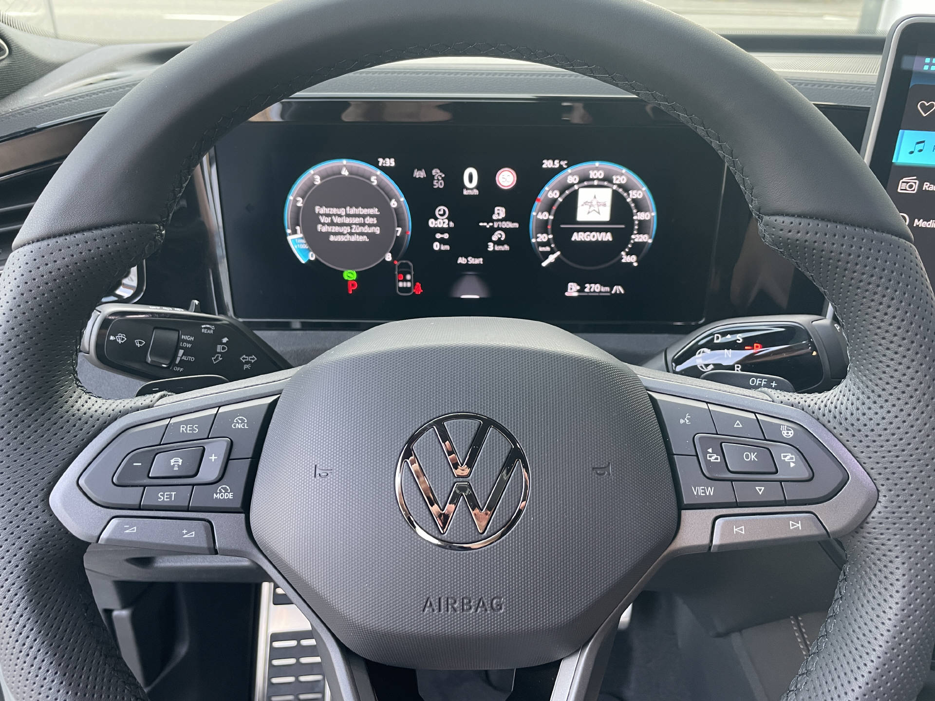 VW Tiguan 2.0 TSI R-Line Plus DSG 4motion-image-7