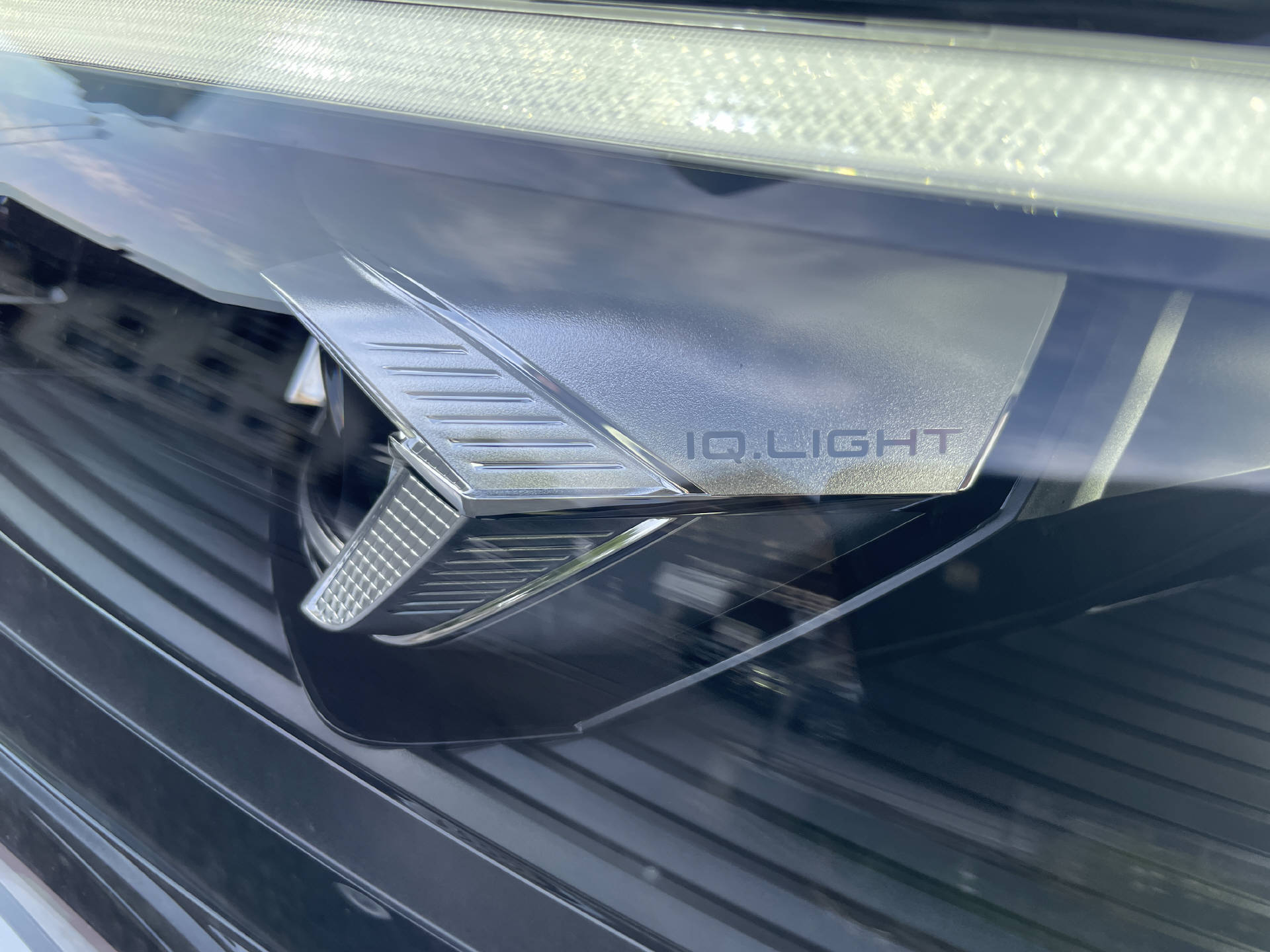 VW Tiguan 2.0 TSI R-Line Plus DSG 4motion-image-24