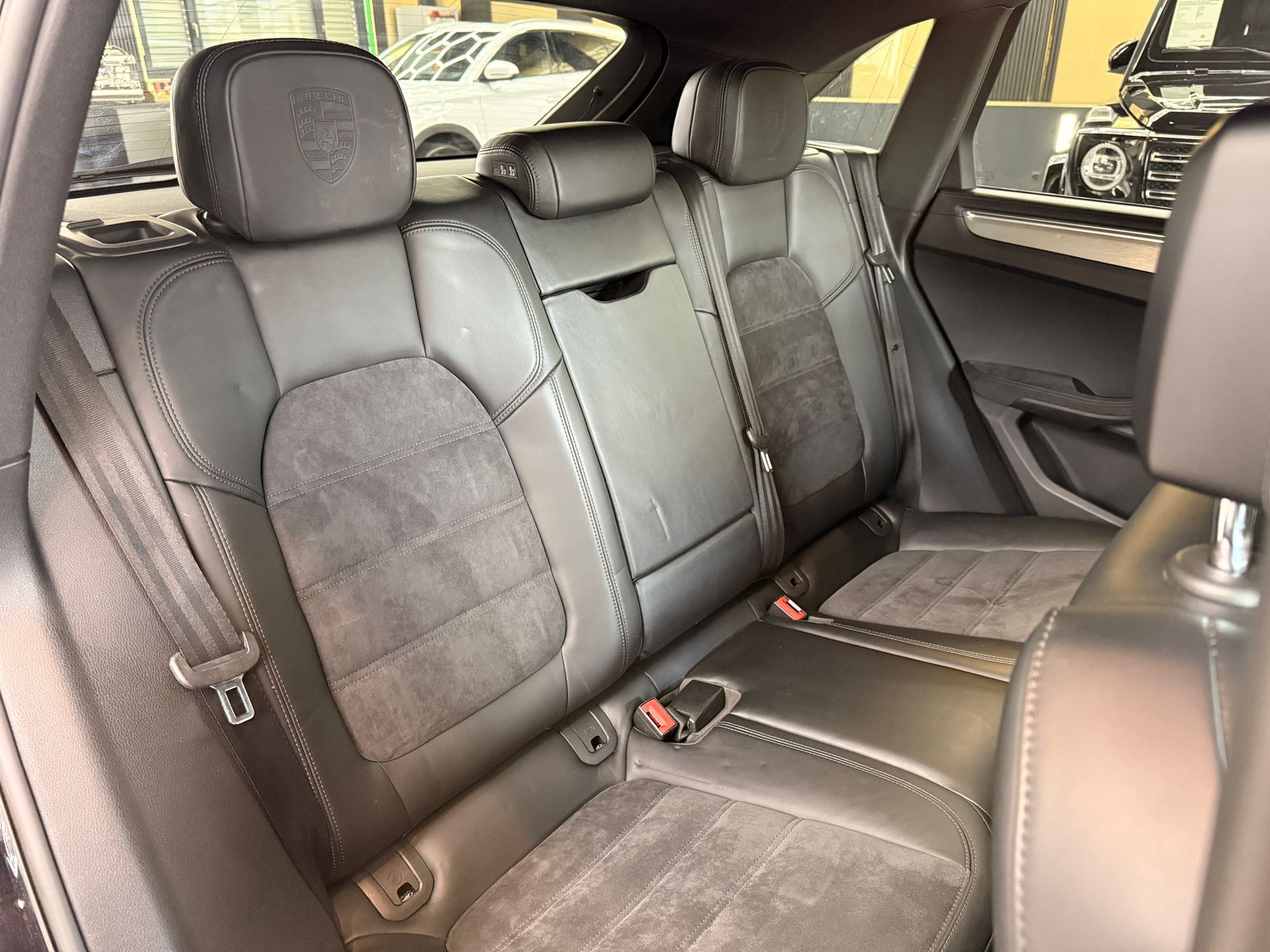 PORSCHE Macan GTS PDK-image-14
