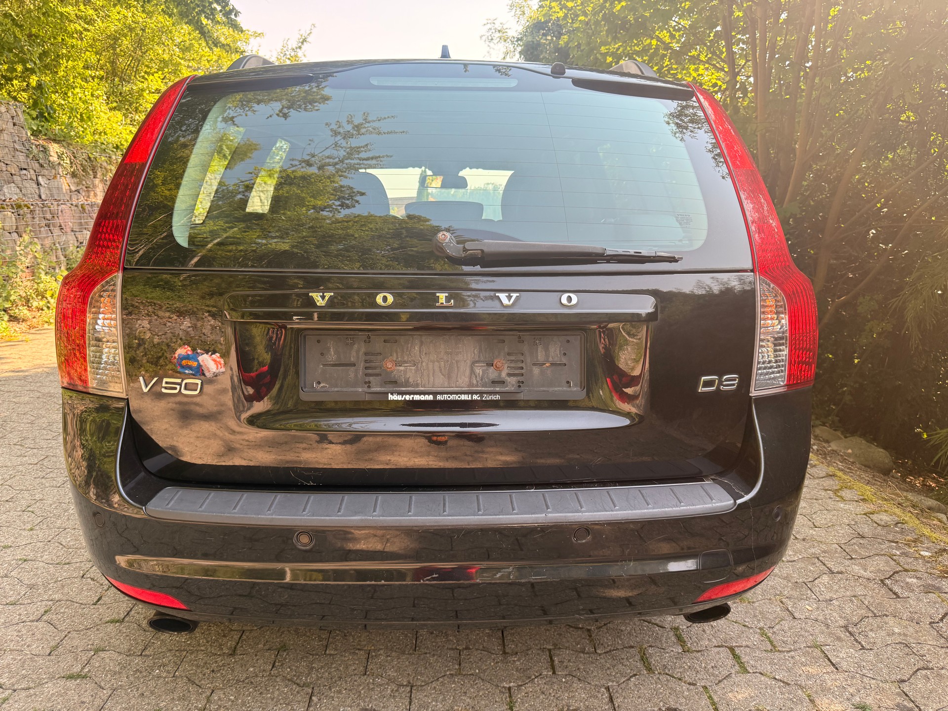 VOLVO V50 D3 Momentum Geartronic-image-5