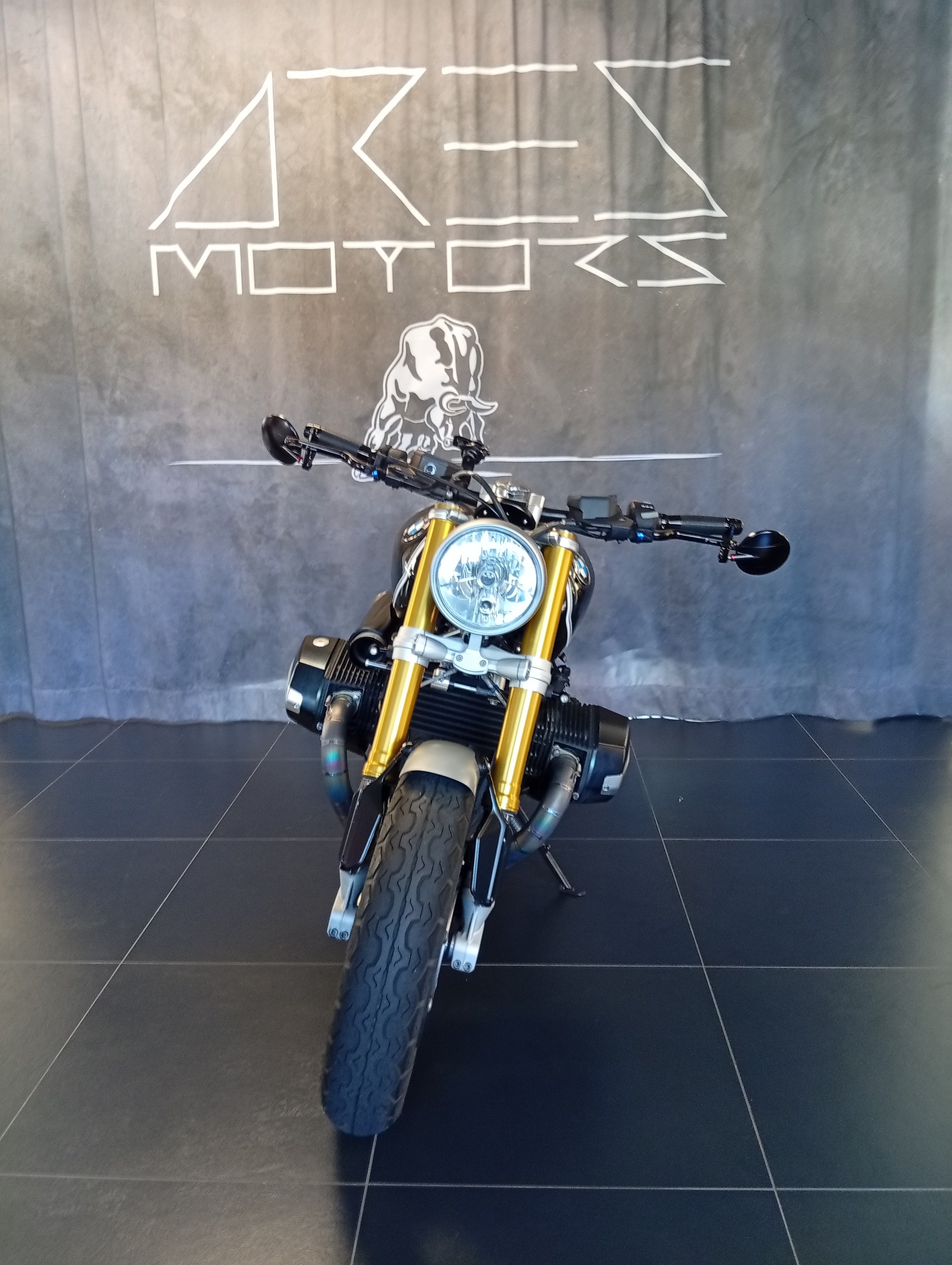 BMW R nineT ABS-showroom-element-2