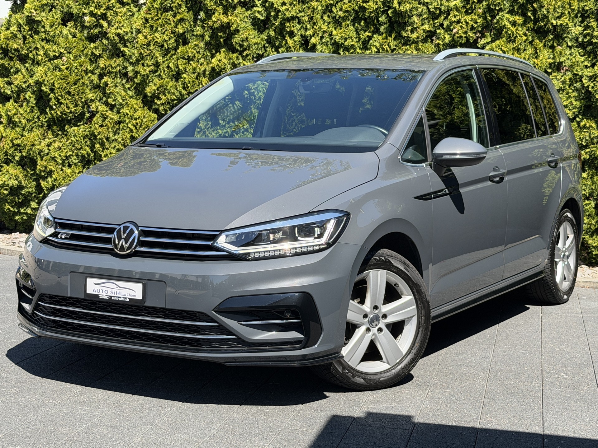 VW Touran 1.5 TSI R-Line EVO Highline DSG / 7 Plätzer-image-1