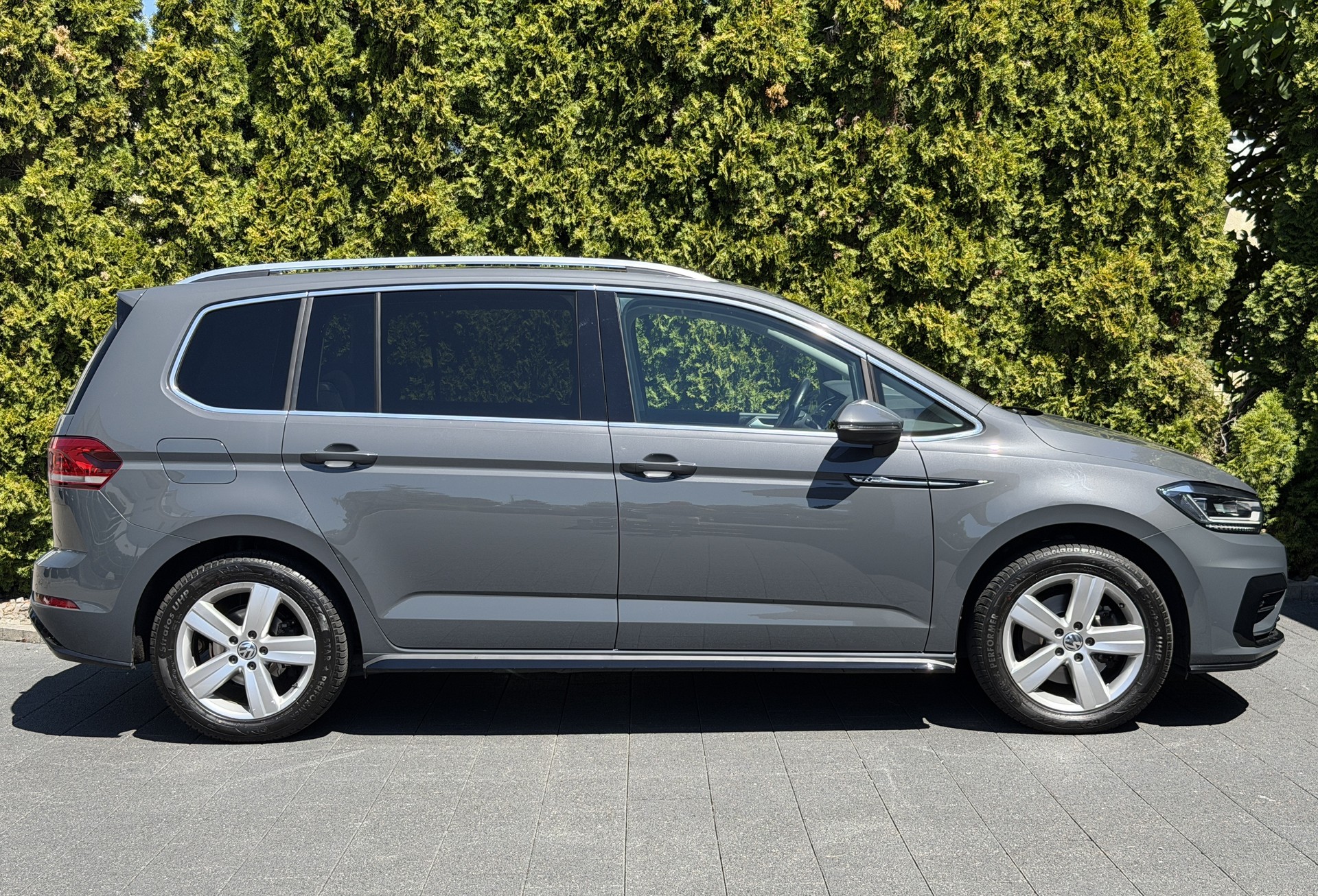 VW Touran 1.5 TSI R-Line EVO Highline DSG / 7 Plätzer-image-8