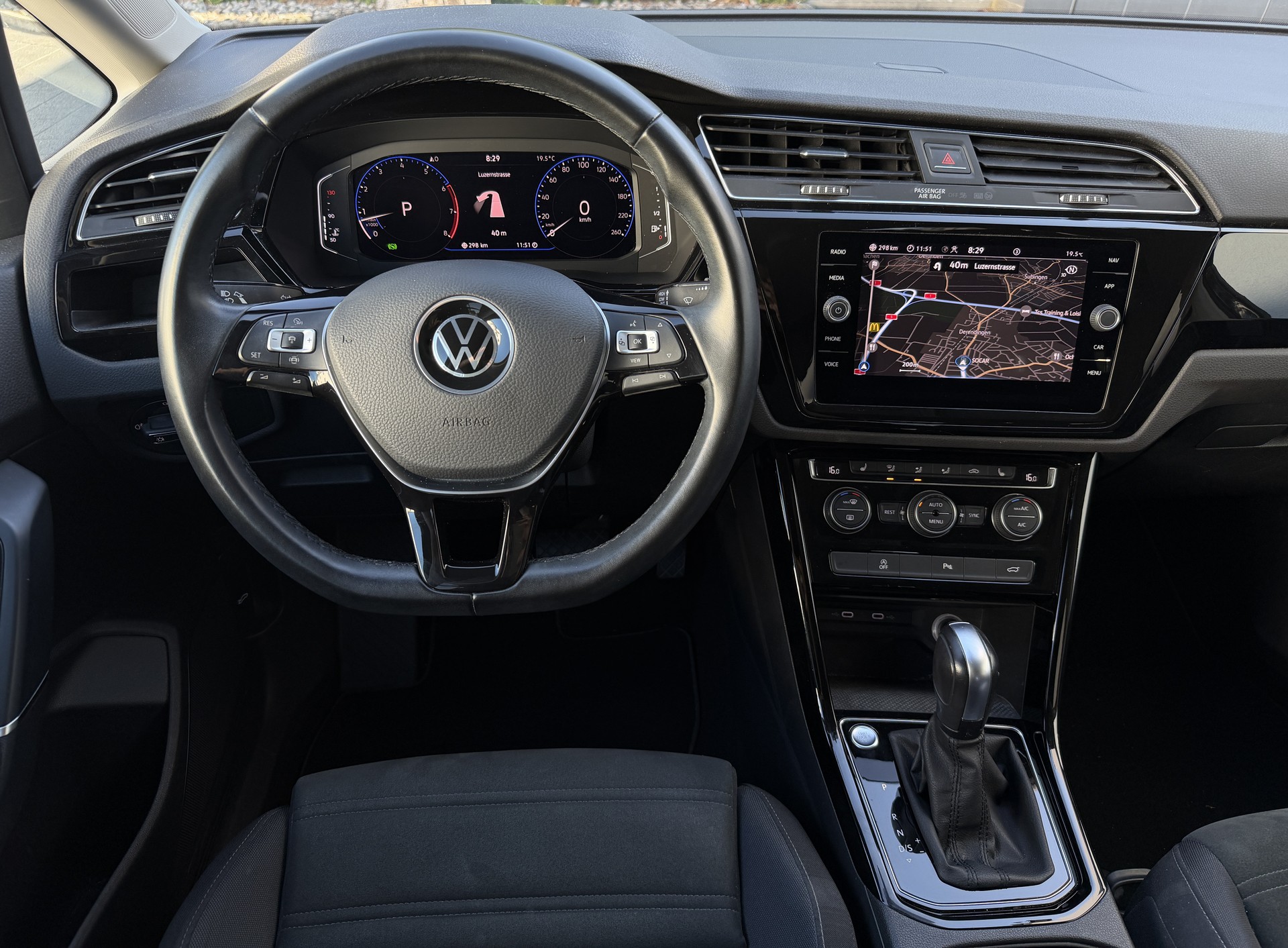 VW Touran 1.5 TSI R-Line EVO Highline DSG / 7 Plätzer-image-20