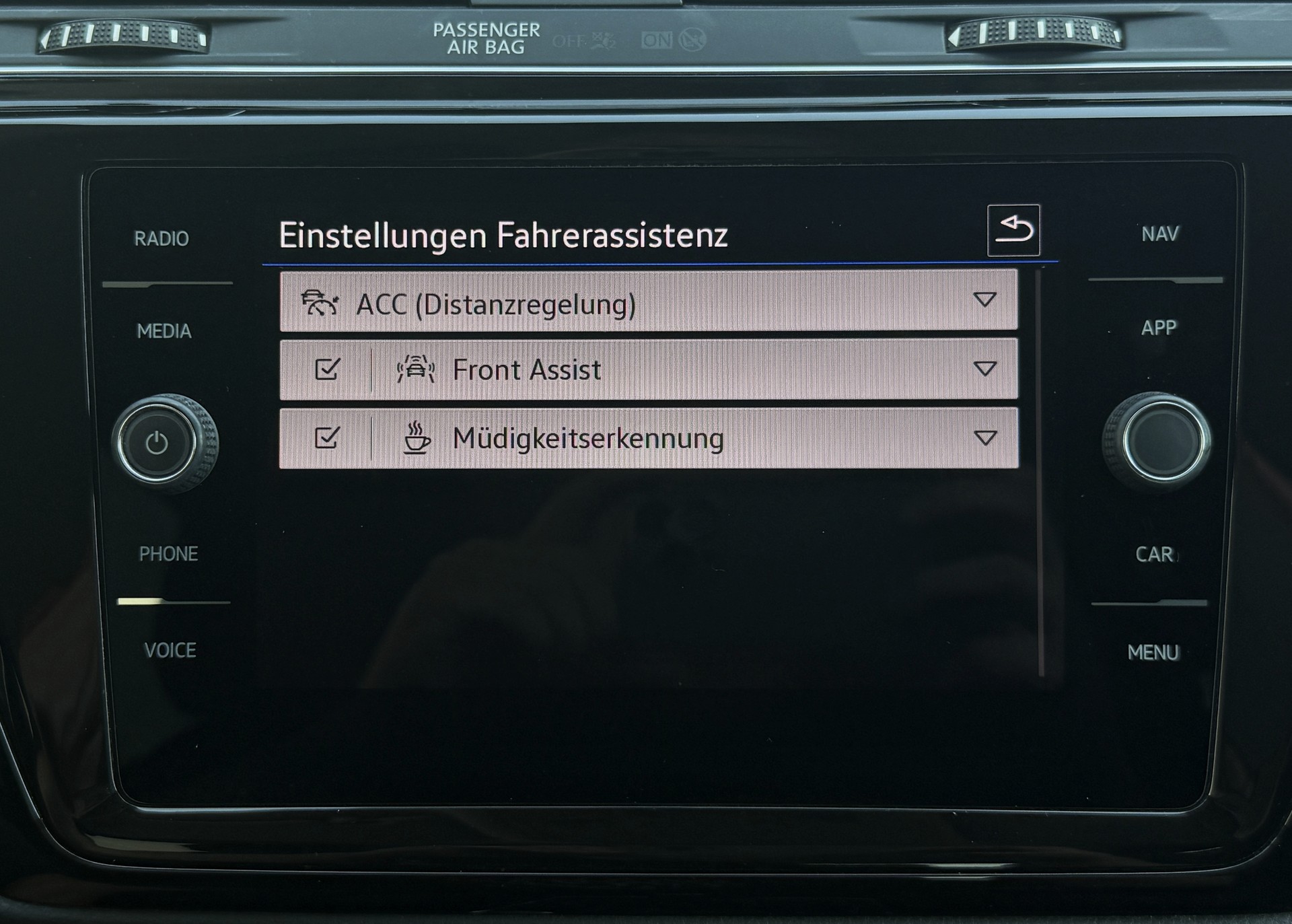 VW Touran 1.5 TSI R-Line EVO Highline DSG / 7 Plätzer-image-28