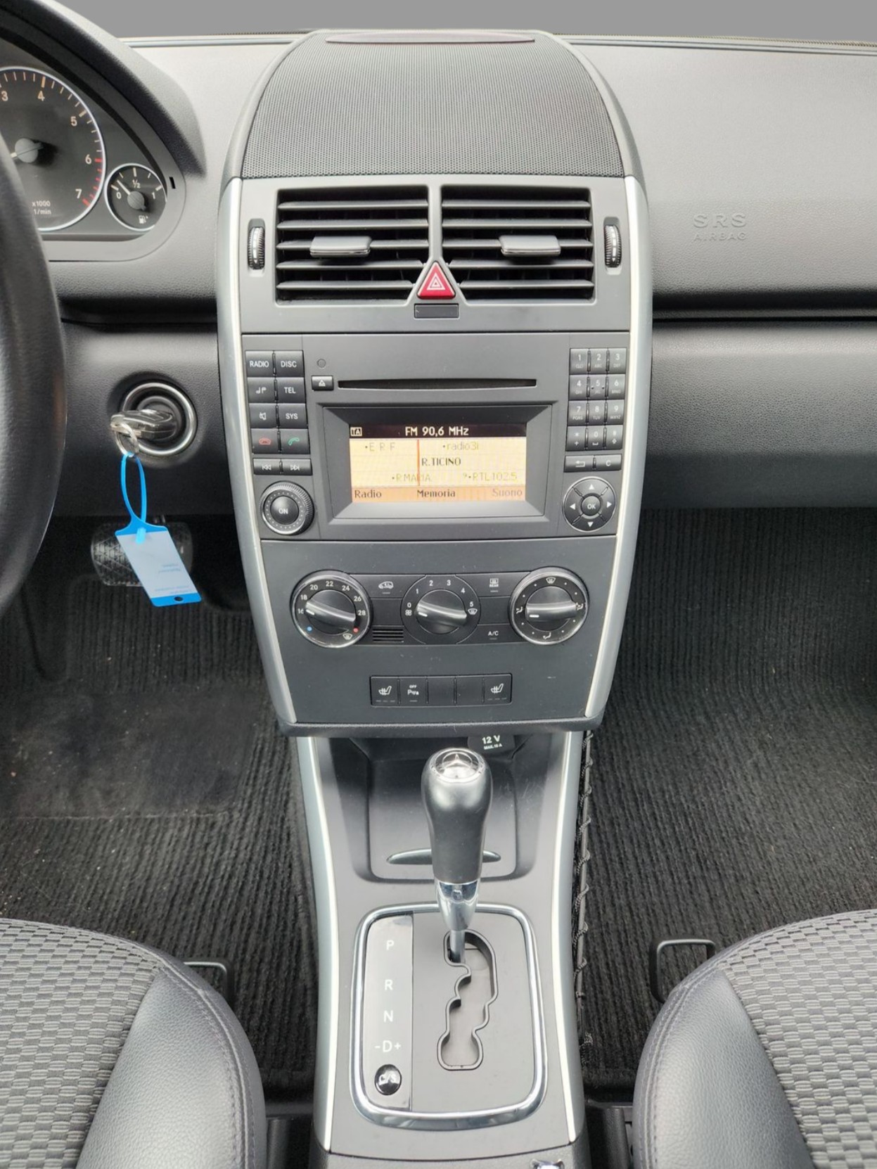 MERCEDES-BENZ A 180 (170) Avantgarde Autotronic-image-10