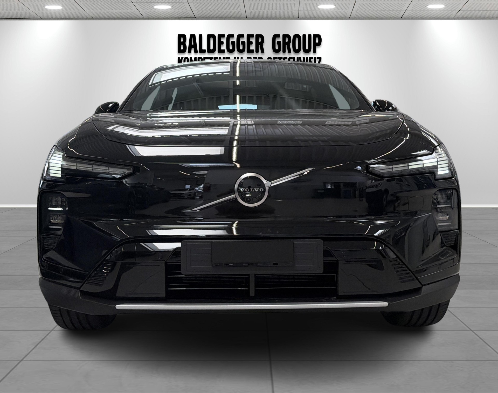 VOLVO EX60 Twin Ultra AWD-image-6